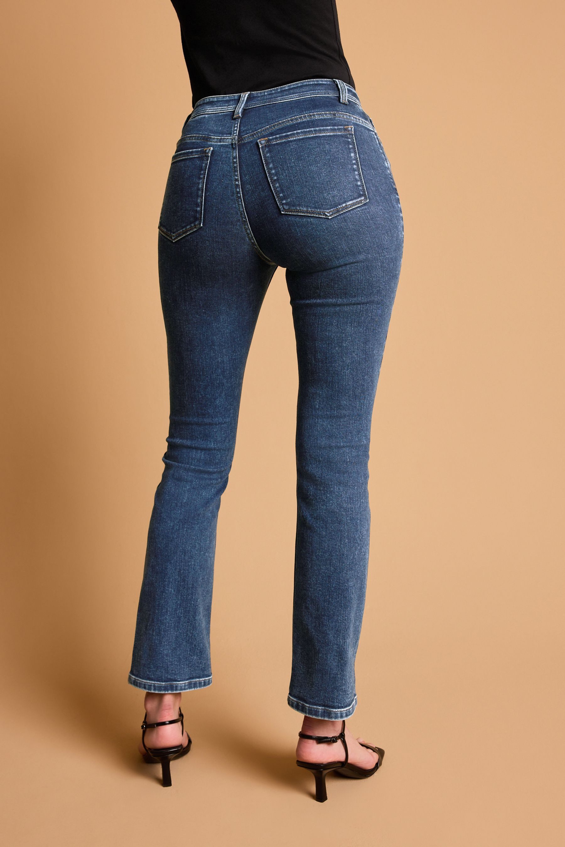 Next Bootcut-Jeans Superweiche Bootcut-Jeans (1-tlg)