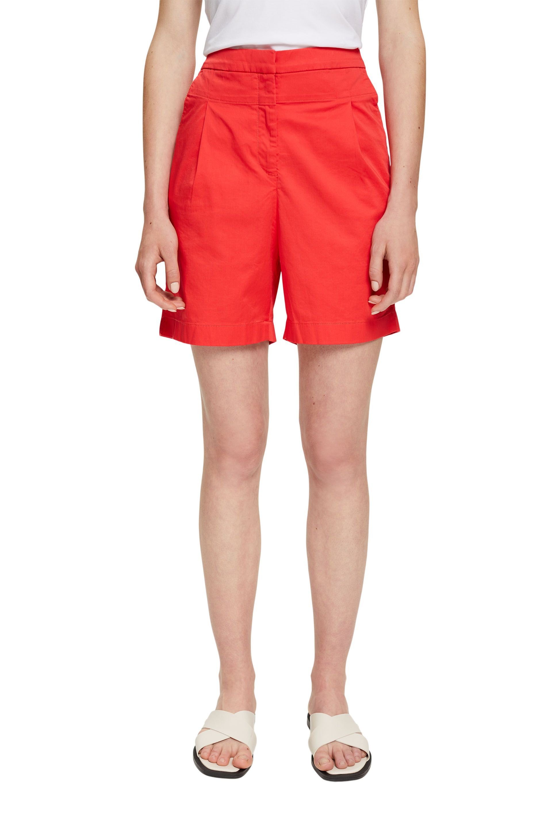 red Shorts Esprit Shorts