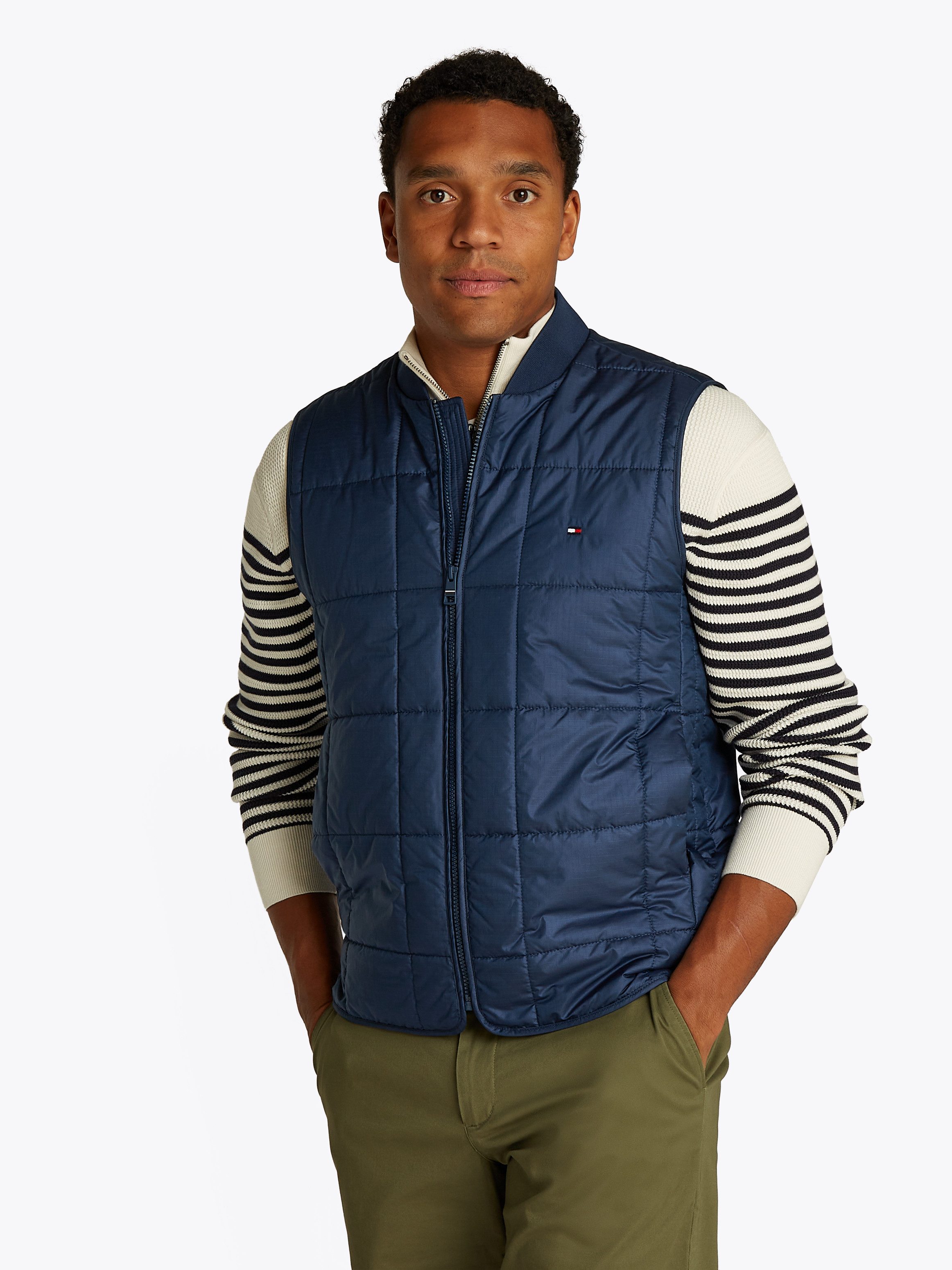 Tommy Hilfiger Steppweste SQUARE QUILTED VEST Mit Rundhalsausschnitt günstig online kaufen