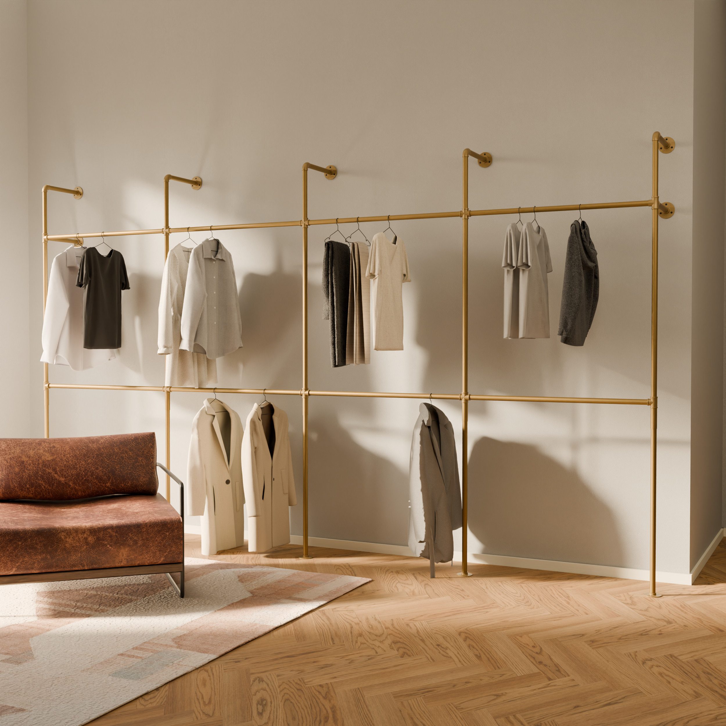 pamo. design Kleiderständer KIM DOUBLE Industrial Kleiderstange zur Wandmontage, Offener Kleiderschrank / Garderobe aus goldenen Wasserrohren