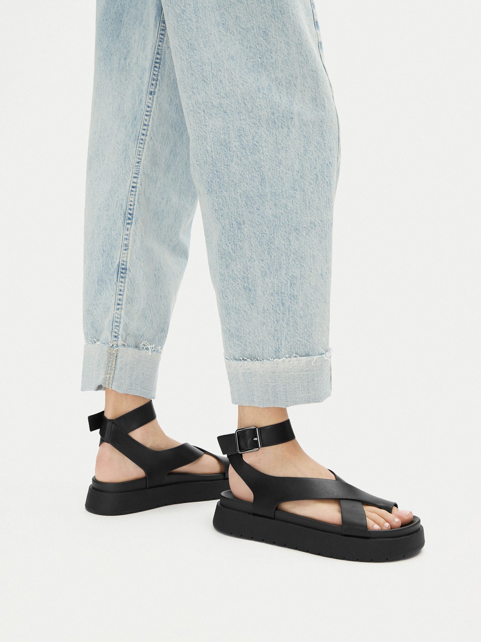 Jenny Damen Sandals Schwarz HY69916-4 Sandale