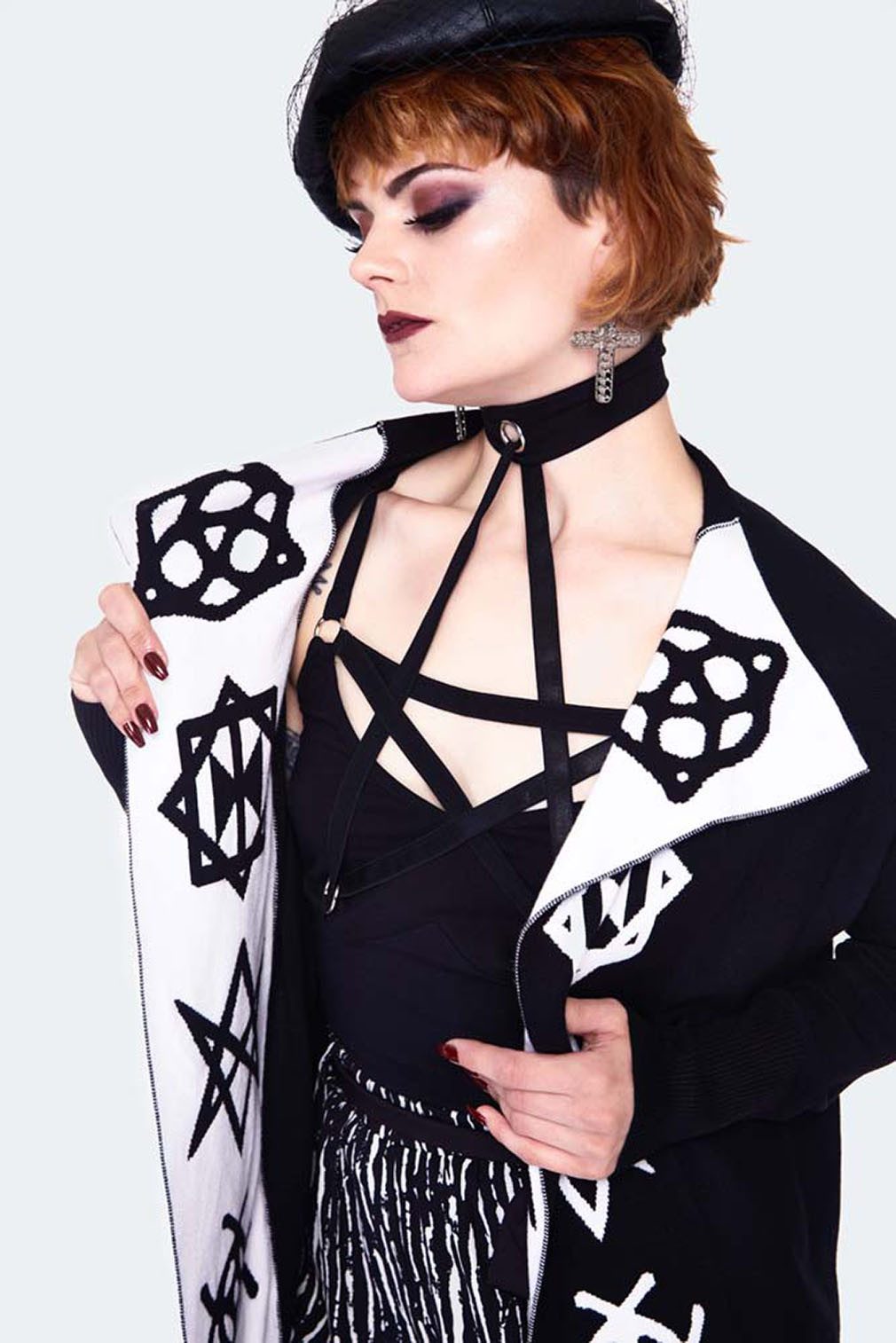 Jawbreaker Strickjacke Magic Symbols Reverse Cardigan Okkult Grufti Gothic Goth