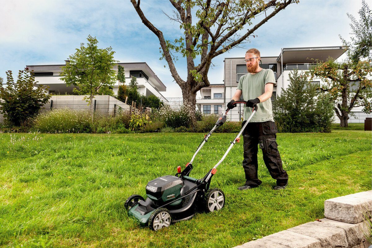 metabo Akkurasenmäher RM 36-18 LTX BL 46, 46 cm Schnittbreite, 2 x 5,2 Ah Li-Ion