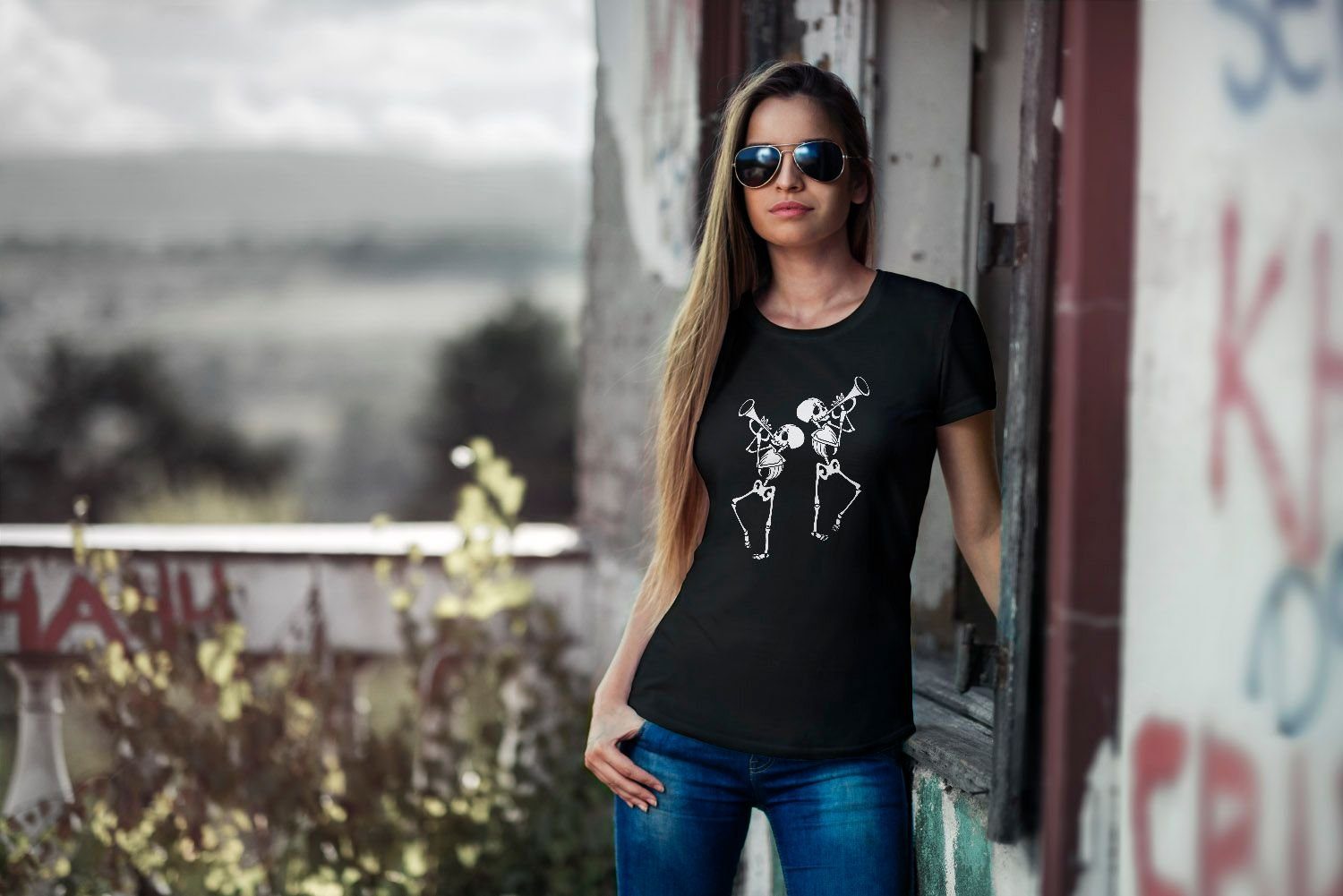 Damen Shirts MoonWorks Print-Shirt Damen T-Shirt Spooktober Skeletons Skelette Trompete Slim Fit Moonworks® mit Print