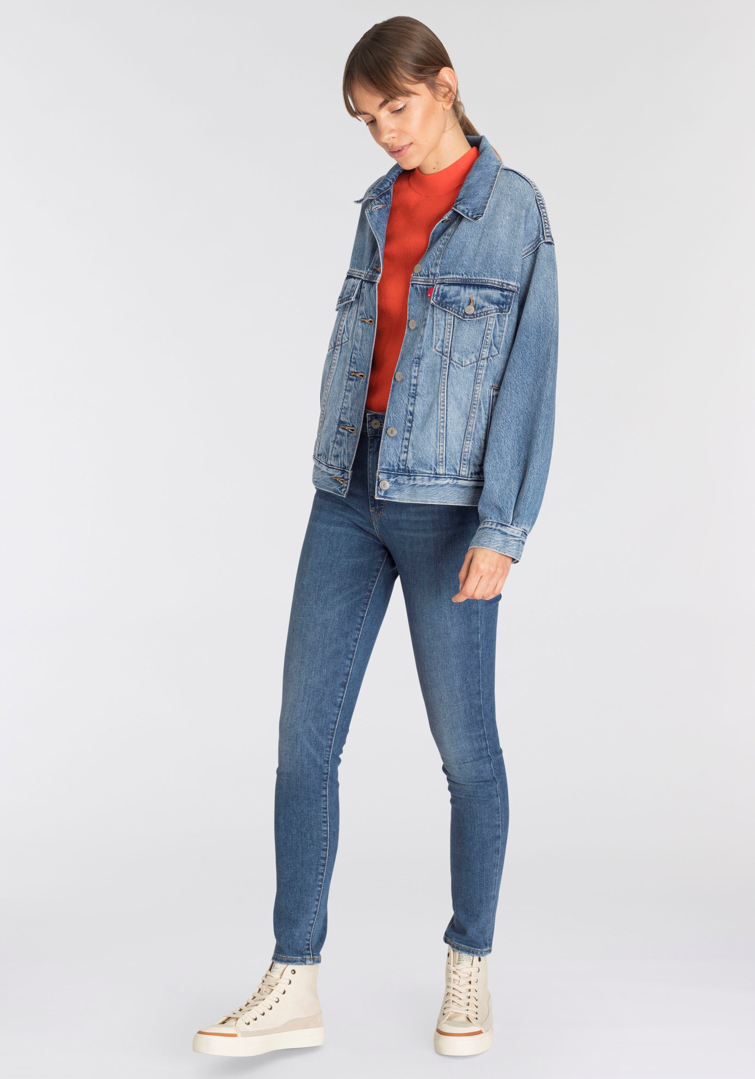 Levi's® Jeansjacke 90S TRUCKER mit Umlegekragen – Bild 4 von 5