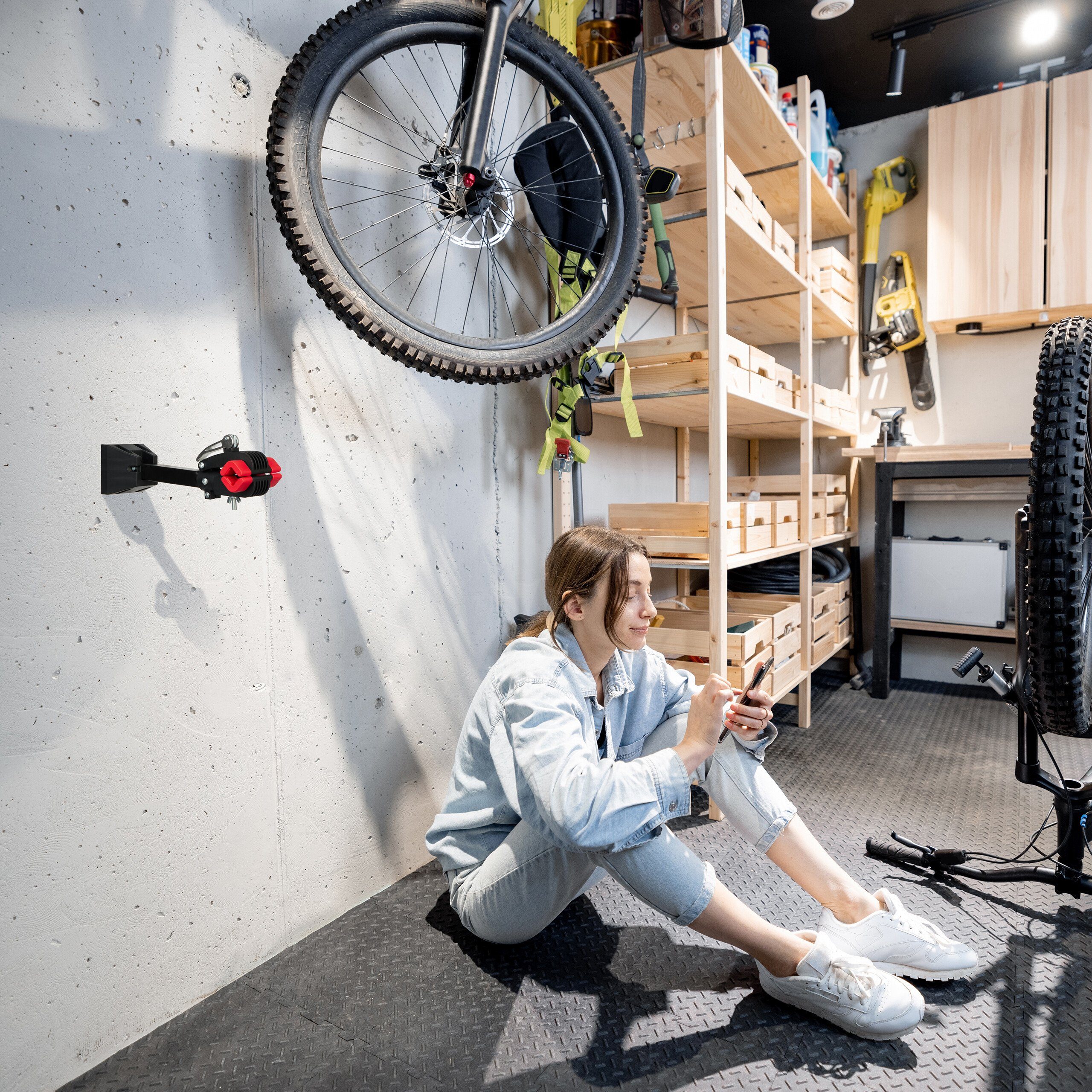 relaxdays Fahrrad-Montageständer Montageständer Fahrrad für die Wand