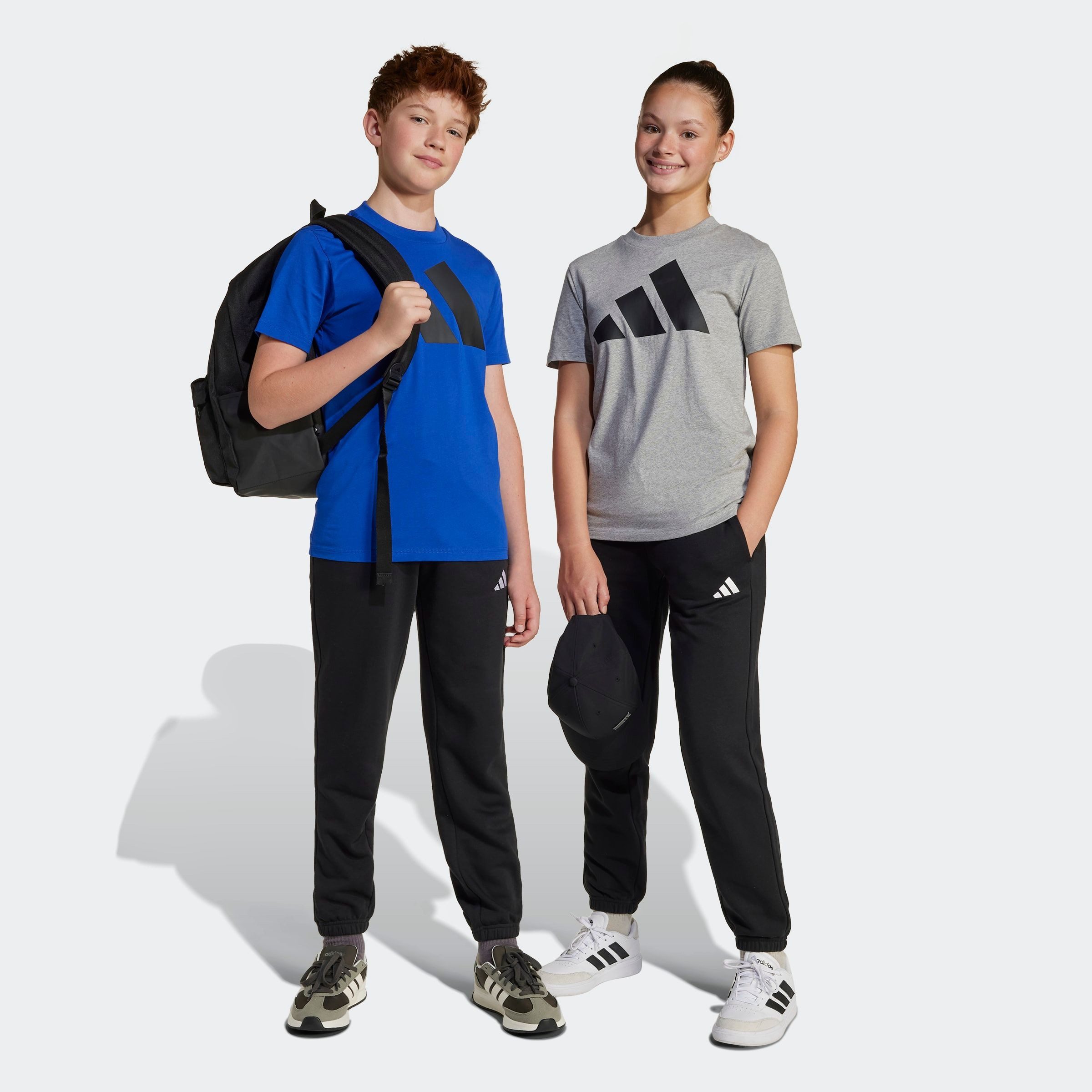 adidas Sportswear Sporthose ESSENTIALS KIDS sportlicher Stil, für Kinder, aus Baumwolle und Polyester