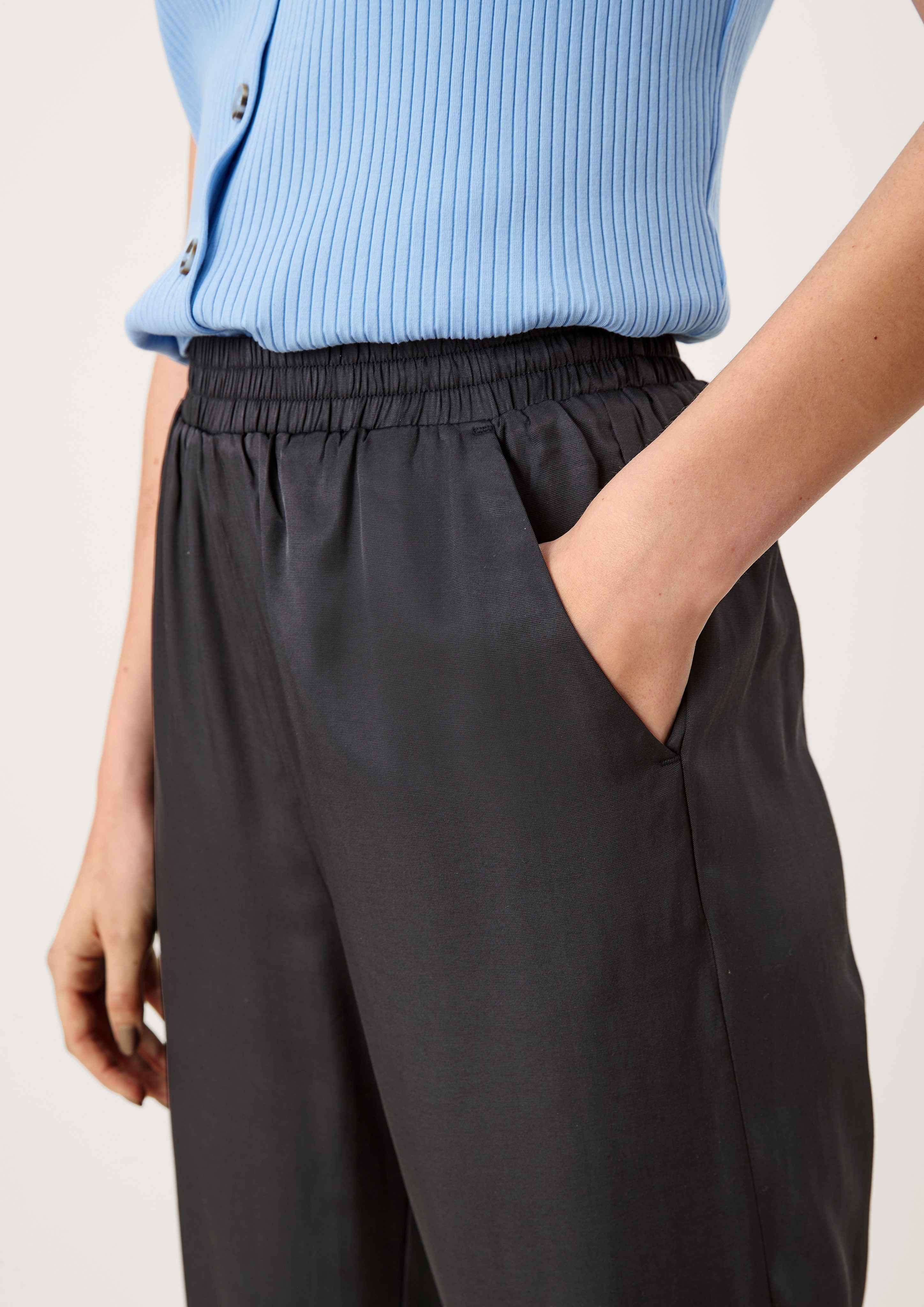 QS Stoffhose Jogpants aus Viskosemix günstig online kaufen