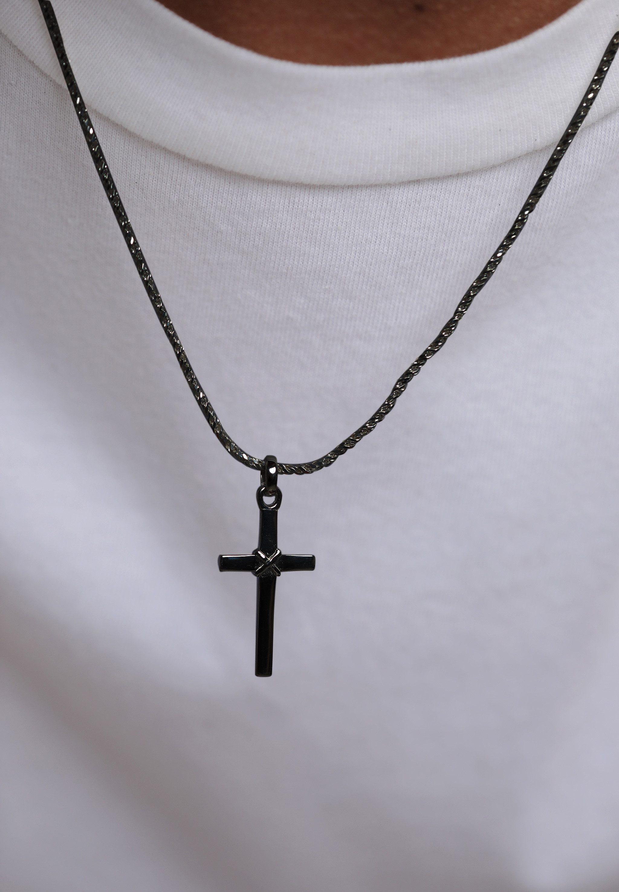 Kuzzoi Kette mit Anhänger Herren Kreuz Flach Kordelkette 925 Silber, Kreuz
