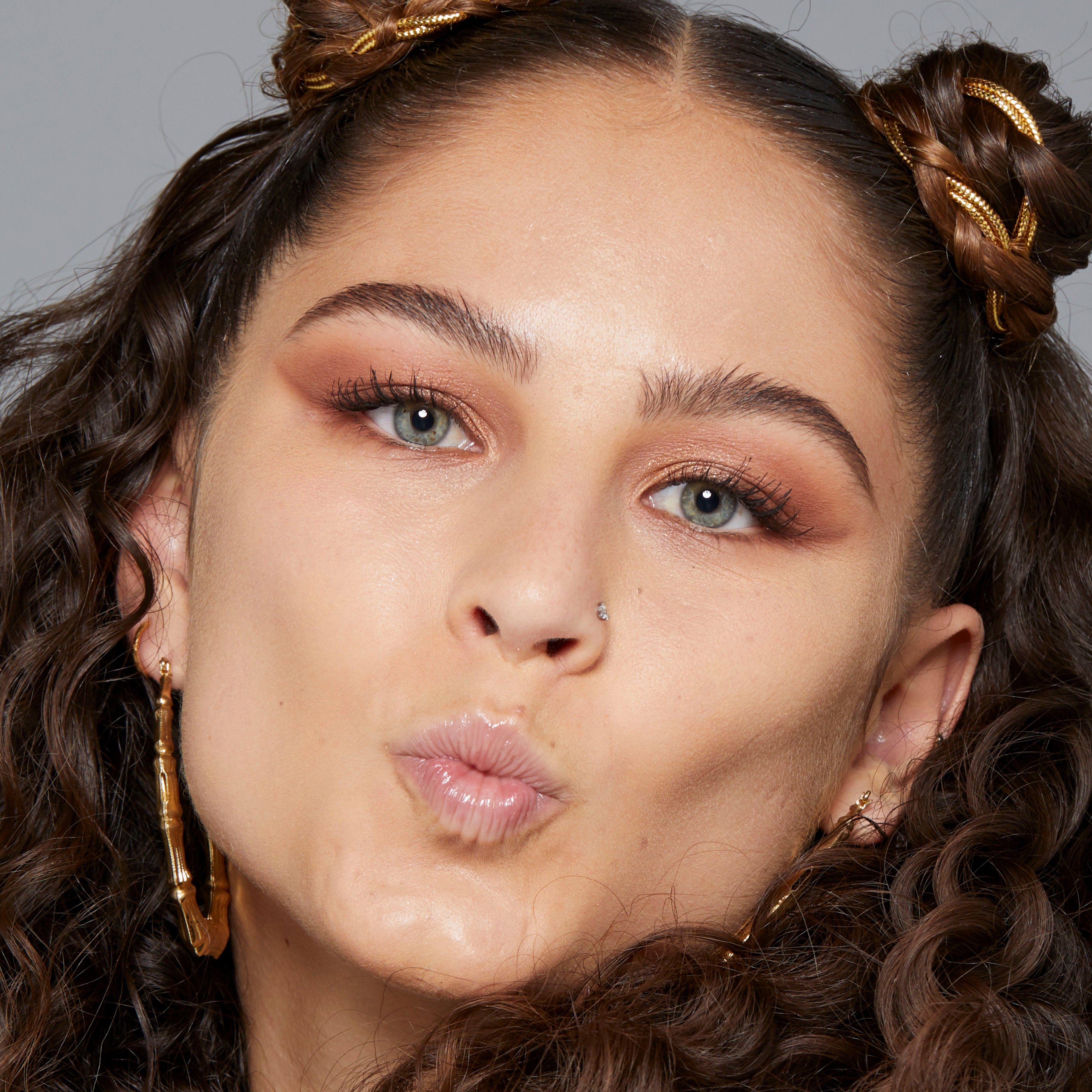 NYX Mascara On The Makeup Volume Liftscara Professional Rise