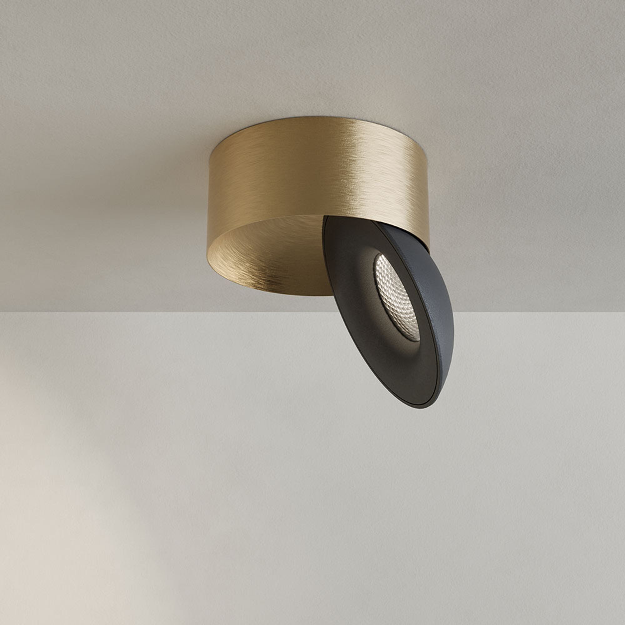 s.luce LED Deckenstrahler Santa Neo schwenkbar & dimmbar Gold/Schwarz, Neutralweiß