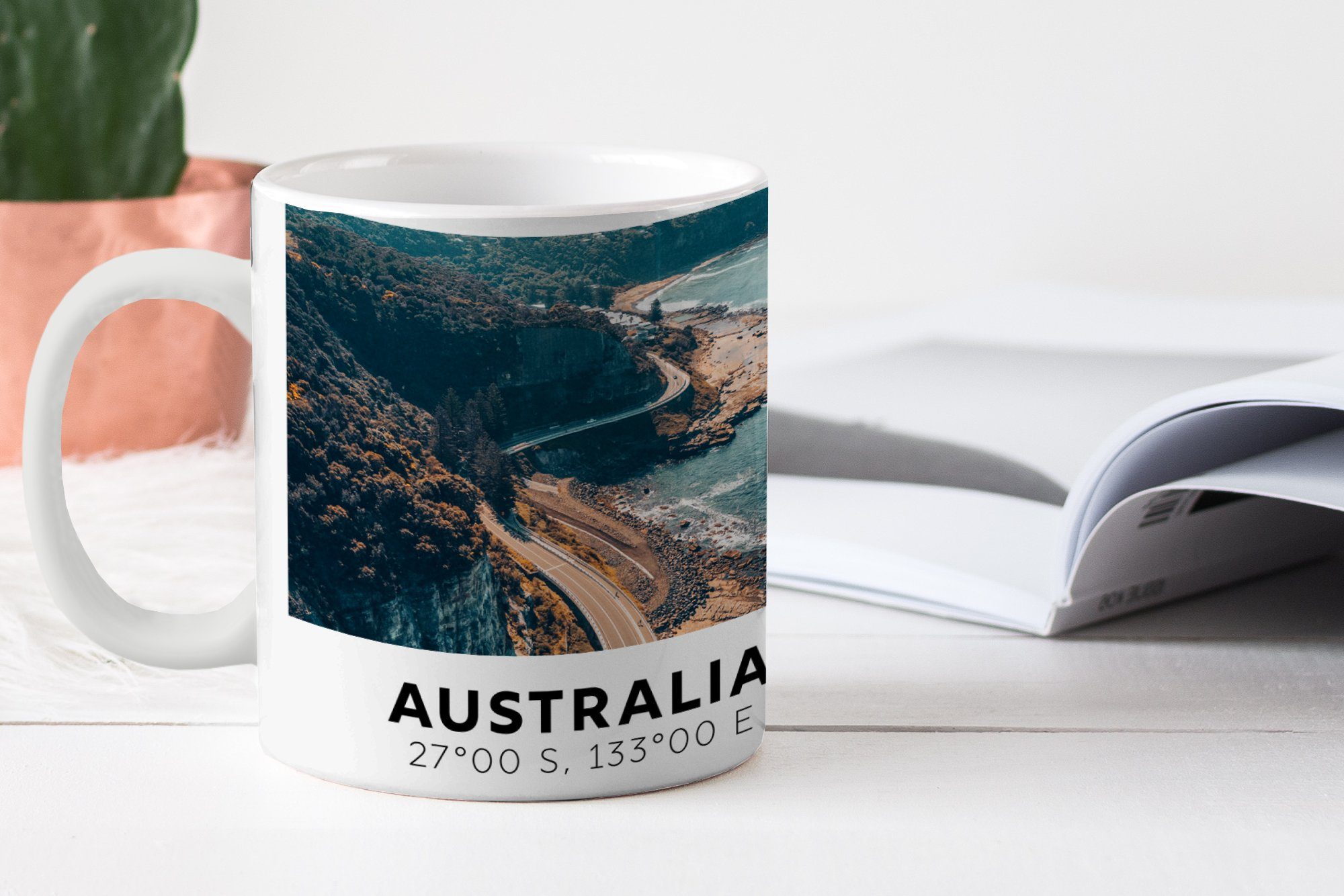 Geschenk Sommer - - Teetasse, Teetasse, Becher, Kaffeetassen, MuchoWow Australien - Tasse Autobahn Keramik, Meer,