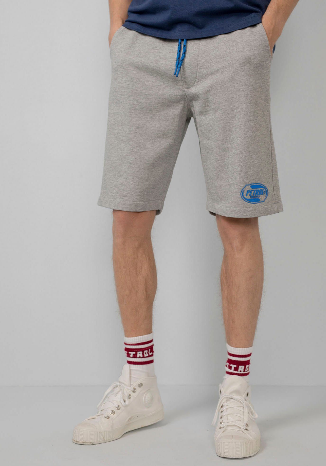 Petrol Industries Sweatshorts Mit Neonfarbenen Details Online Kaufen Otto