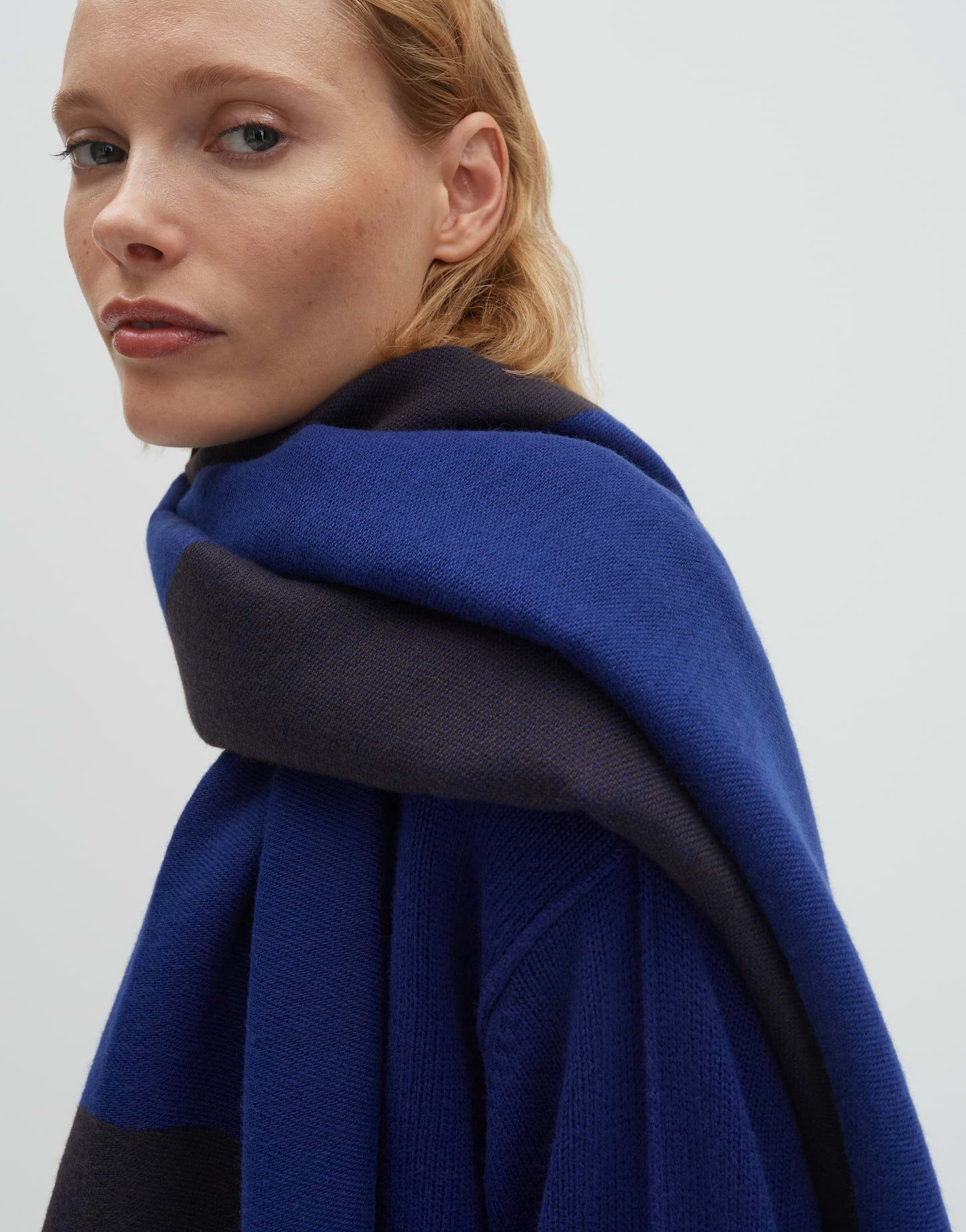 someday Schal BELIRA mit Fransen, weicher Griff, wärmend, lange Fransen günstig online kaufen