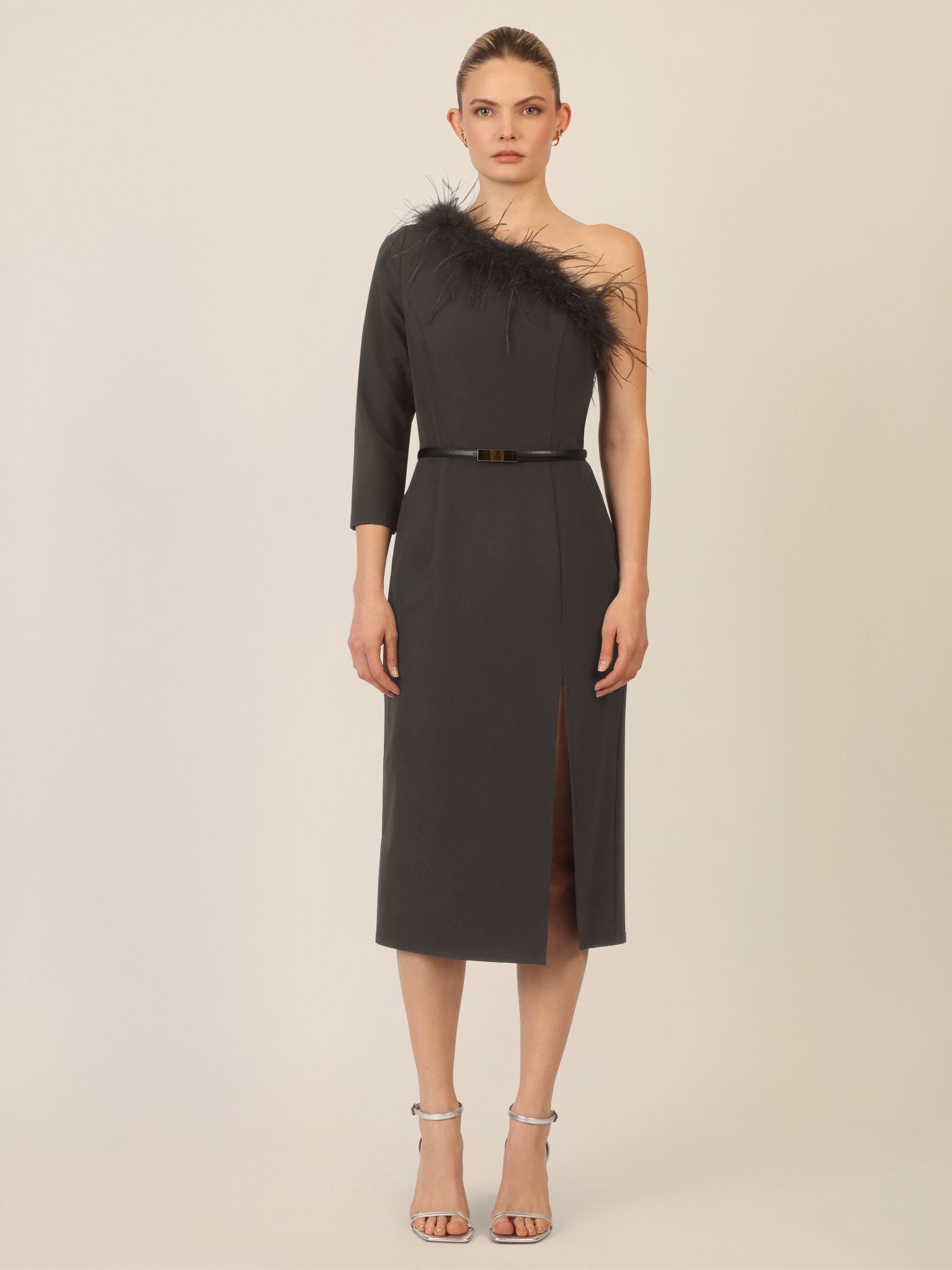 Apart Cocktailkleid mit Federbesatz günstig online kaufen