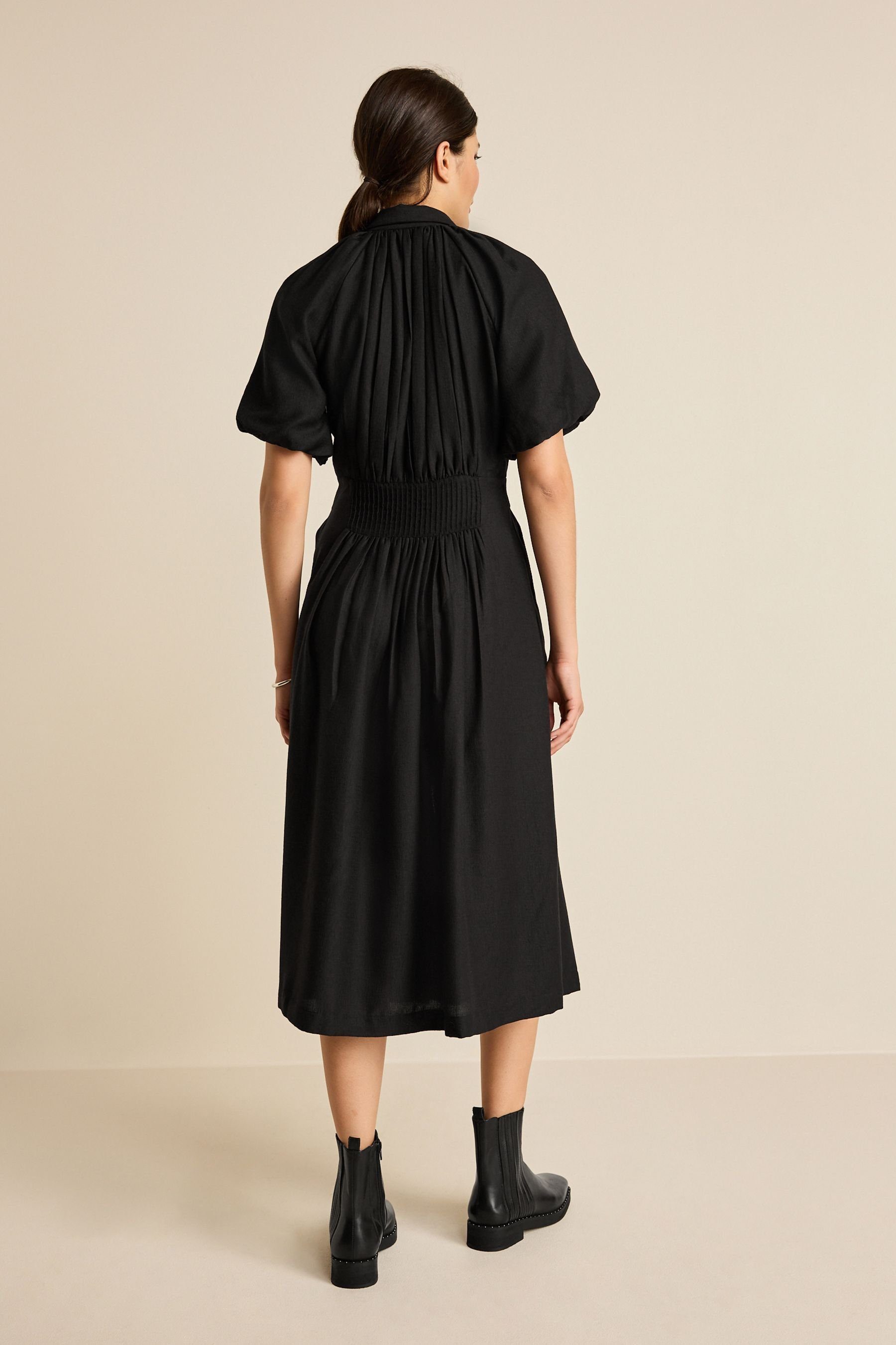 Next Midikleid Midikleid mit Puffärmeln - Kurzgröße günstig online kaufen
