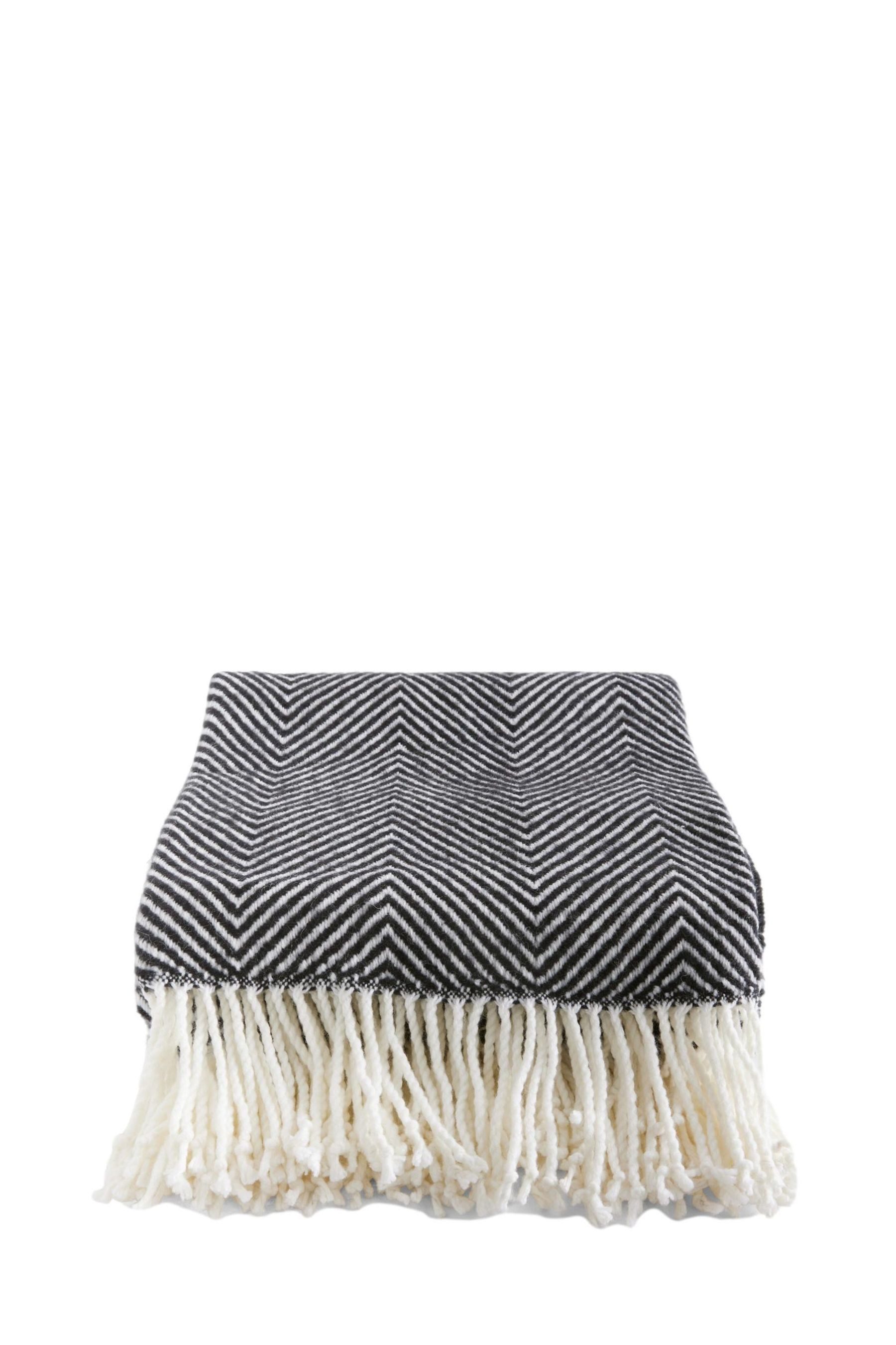 Next Tagesdecke Herringbone Throw Blanket günstig online kaufen