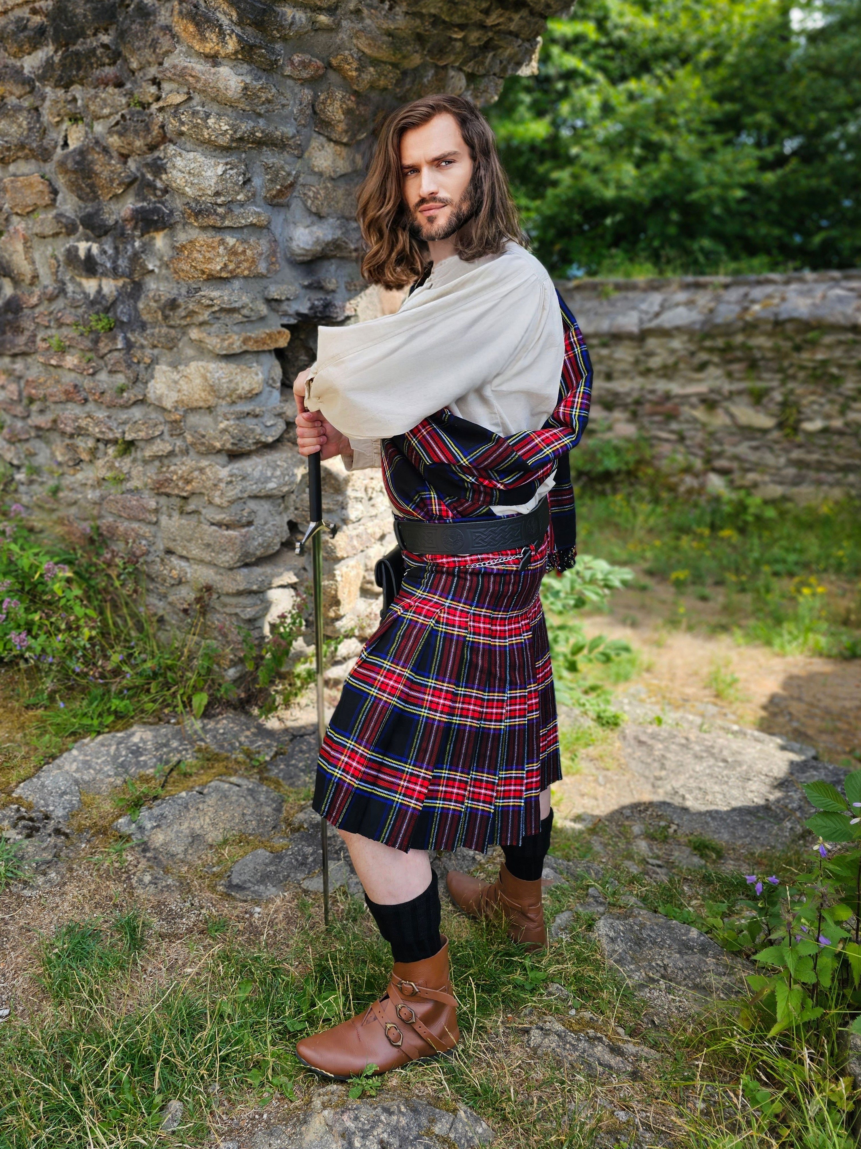Vehi Mercatus Wikinger-Kostüm Schottenrock, 8 Yard Kilt, Black Stewart Tartan