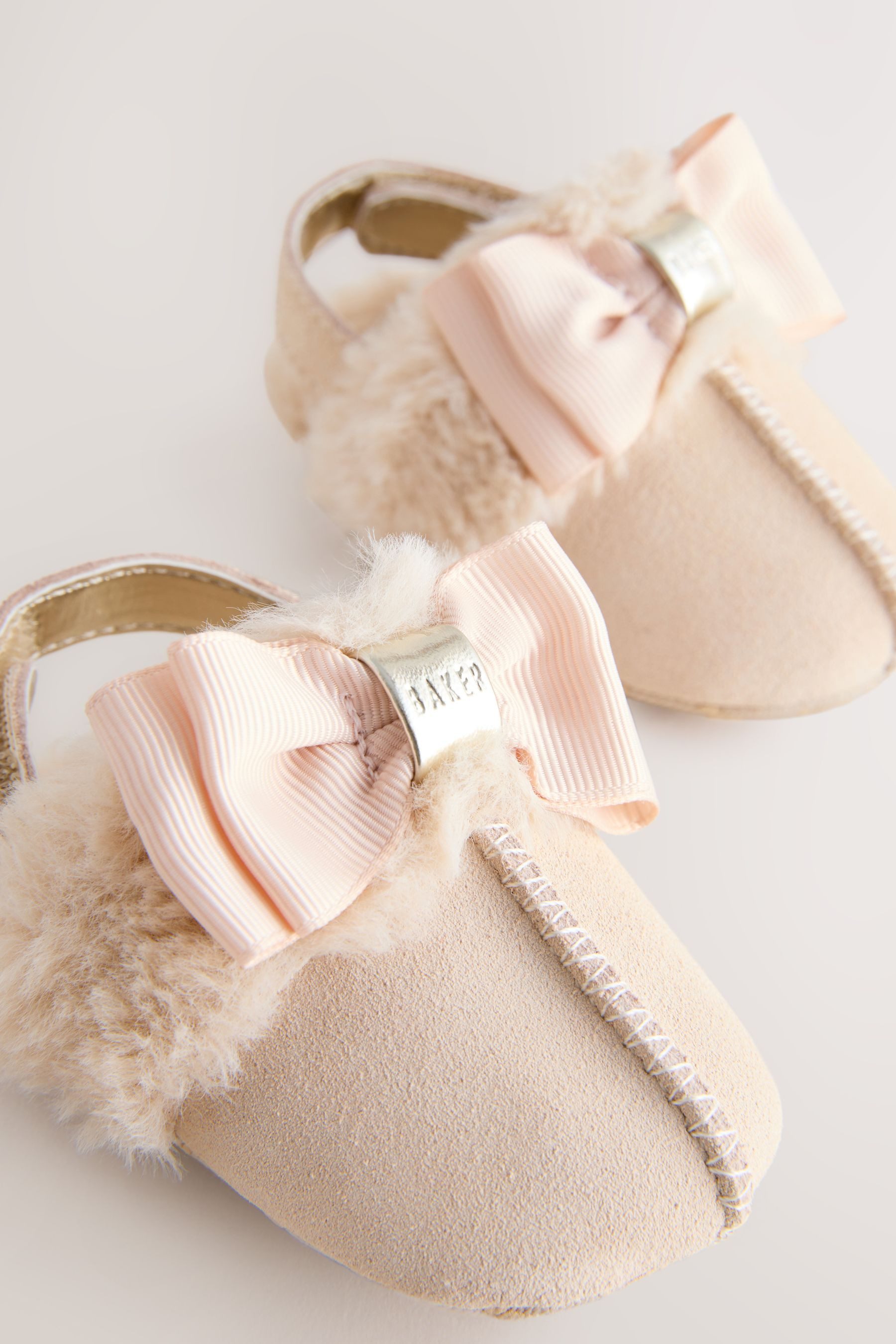Baker by Ted Baker Baker by Ted Baker Baby Kunstfellpantoletten Pantolette (1-tlg)