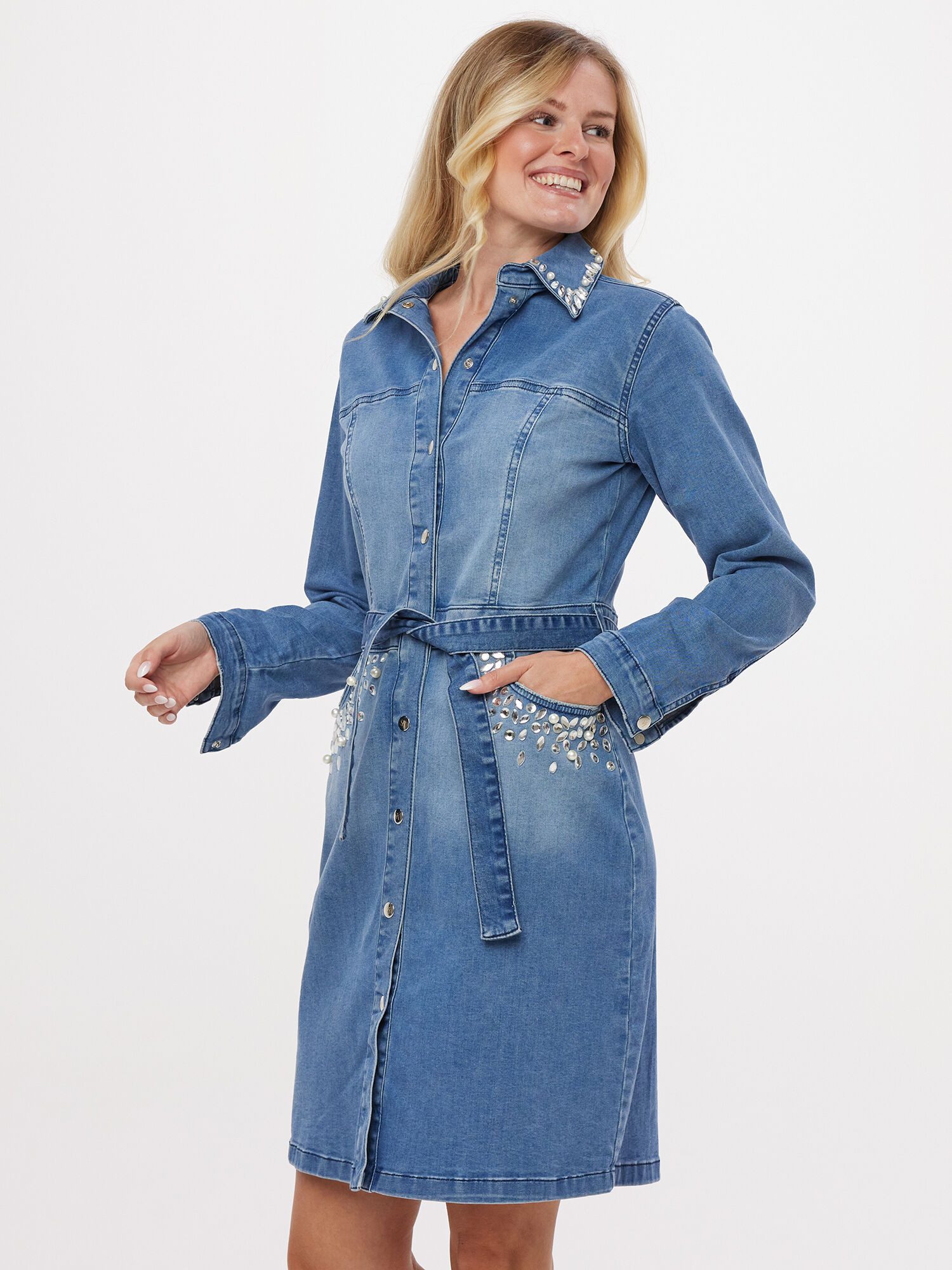 Jeanskleid Longkleid Figurumspielend