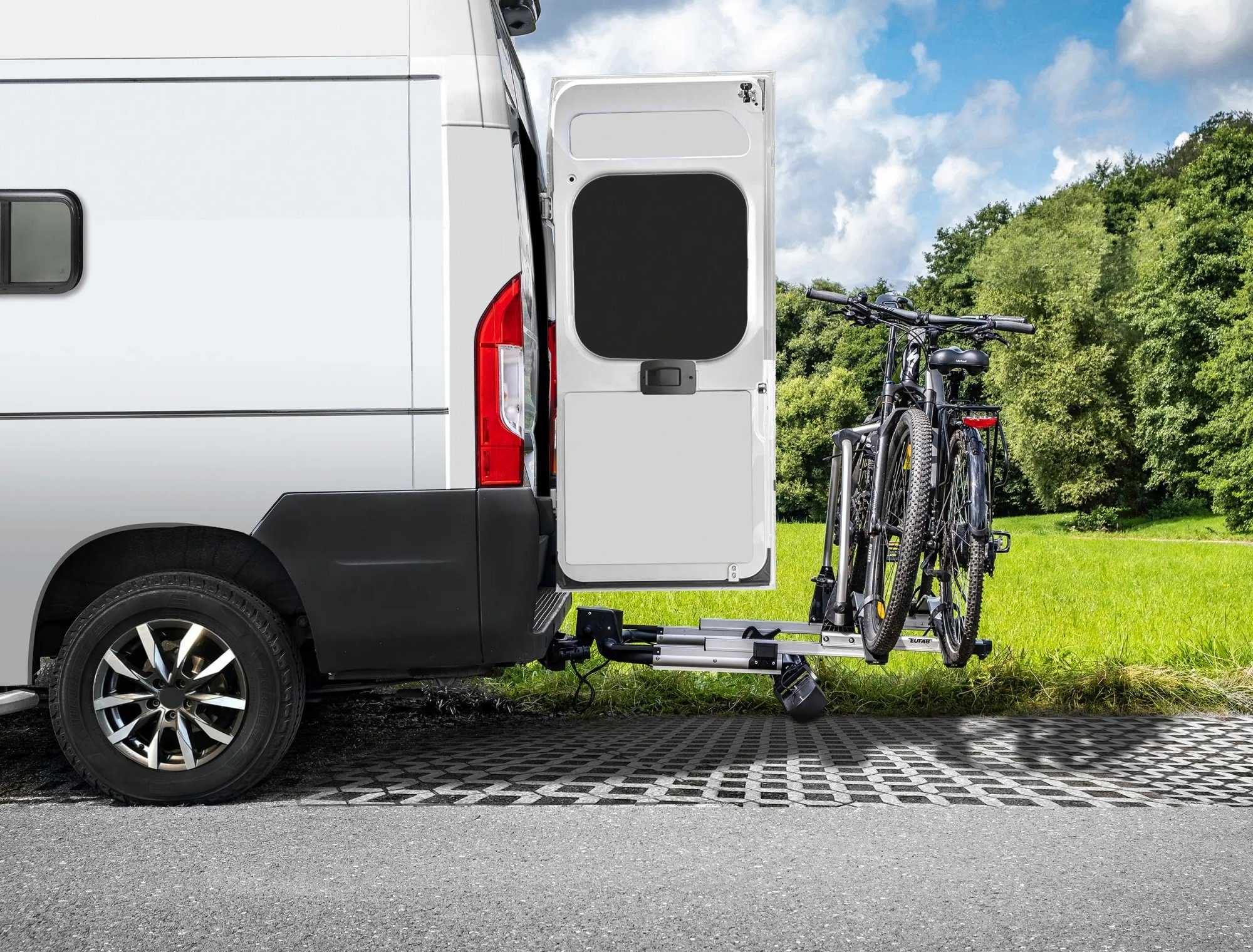 EUFAB Heckfahrradträger SD260 Heck-Fahrradträger (2 Räder) E-Bike geeignet, Ausziehbar, E‑Bike tauglich, vormontiert, klappbar