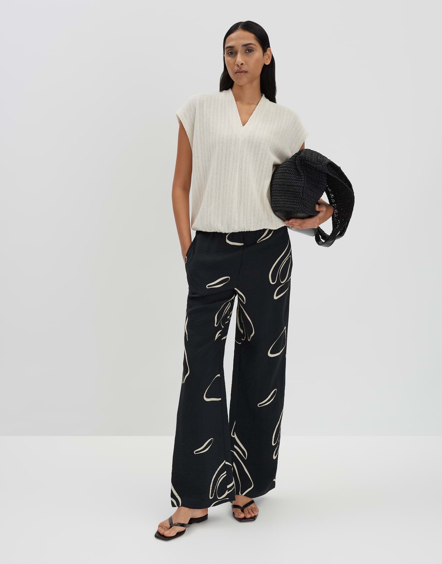 someday Sweatshirt UBECCA Regular in zarter Strickoptik