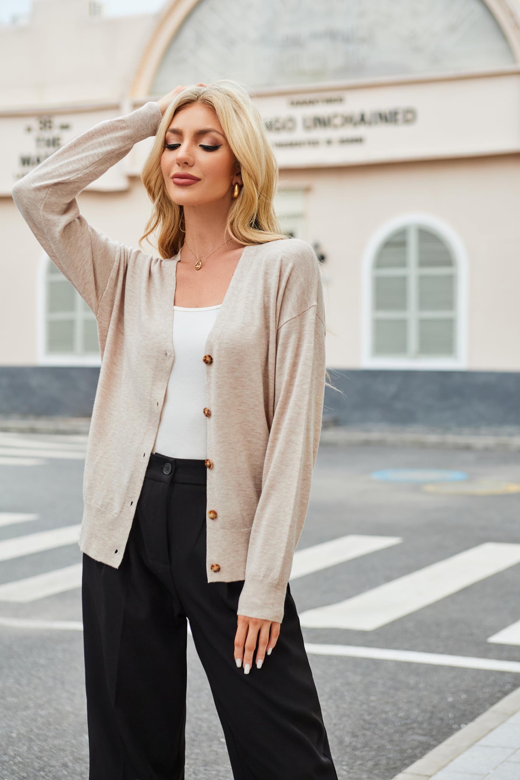 Arach&Cloz Strickjacke Damen Cardigan Strickmantel V-Ausschnitt Langarm mit Knöpfen für Frühling Herbst – Bild 5 von 5