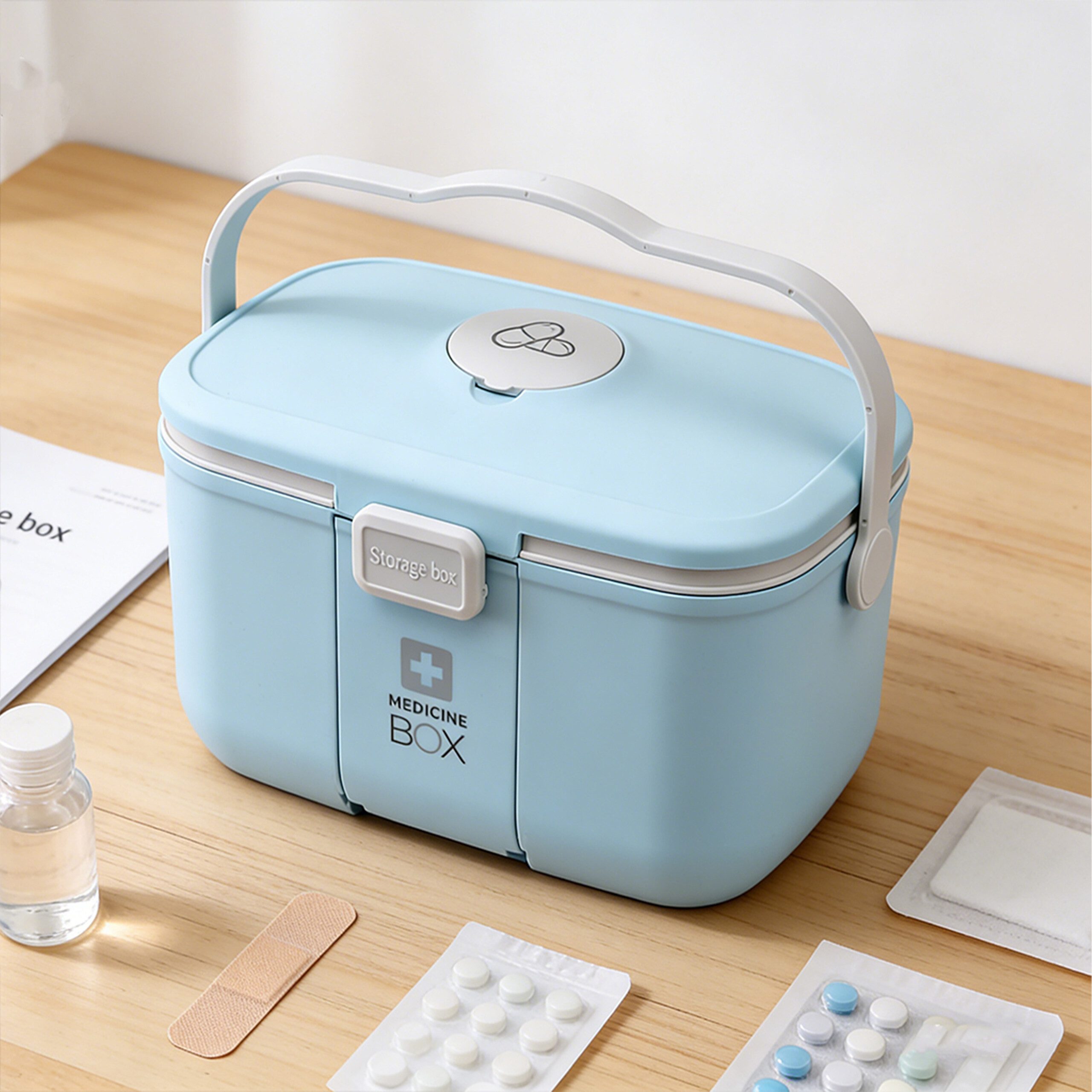 relaxdays Erste-Hilfe-Koffer Medizinbox aus Kunststoff, (1 St), blau – Bild 2 von 5