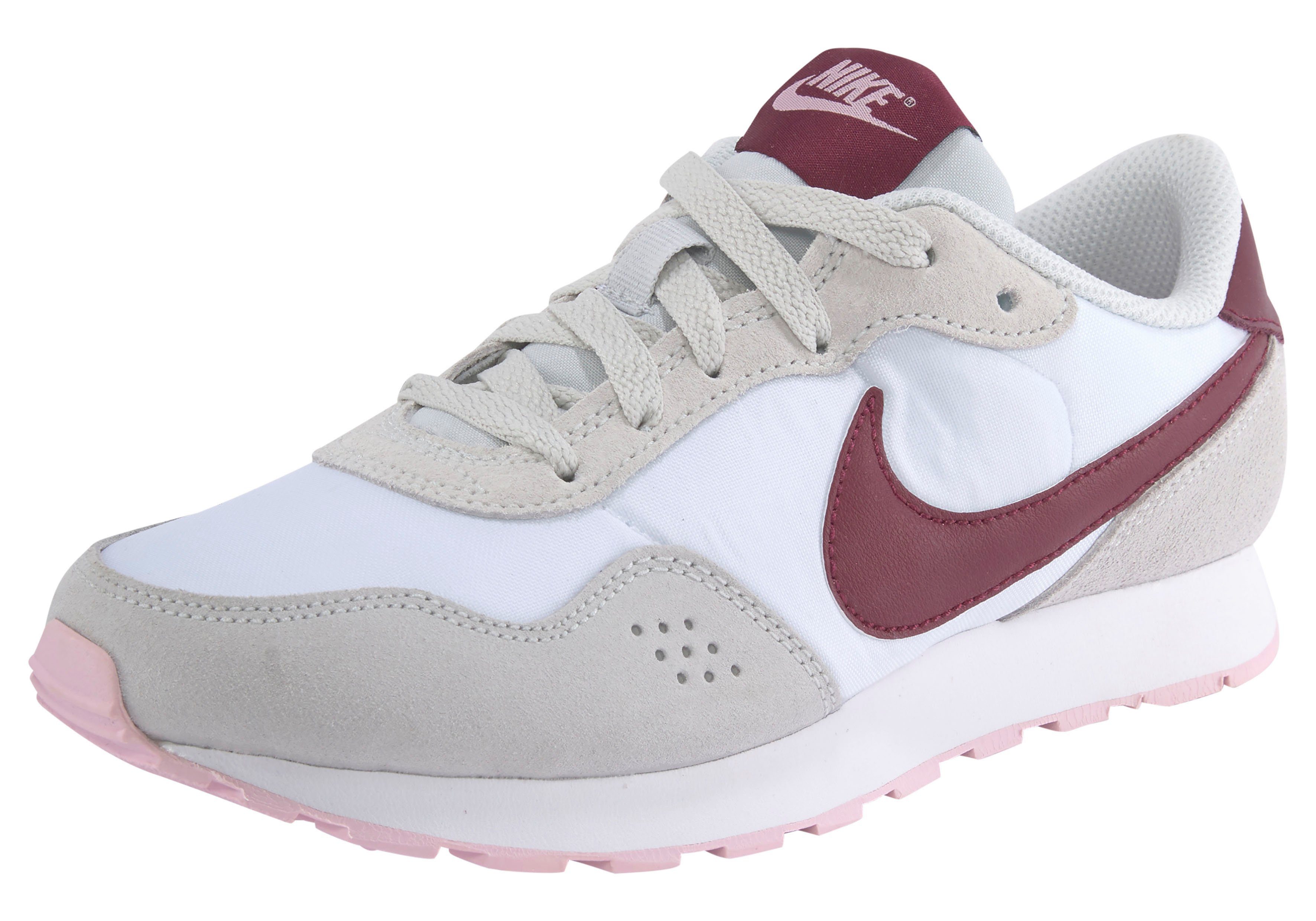 Nike Schuhe Type