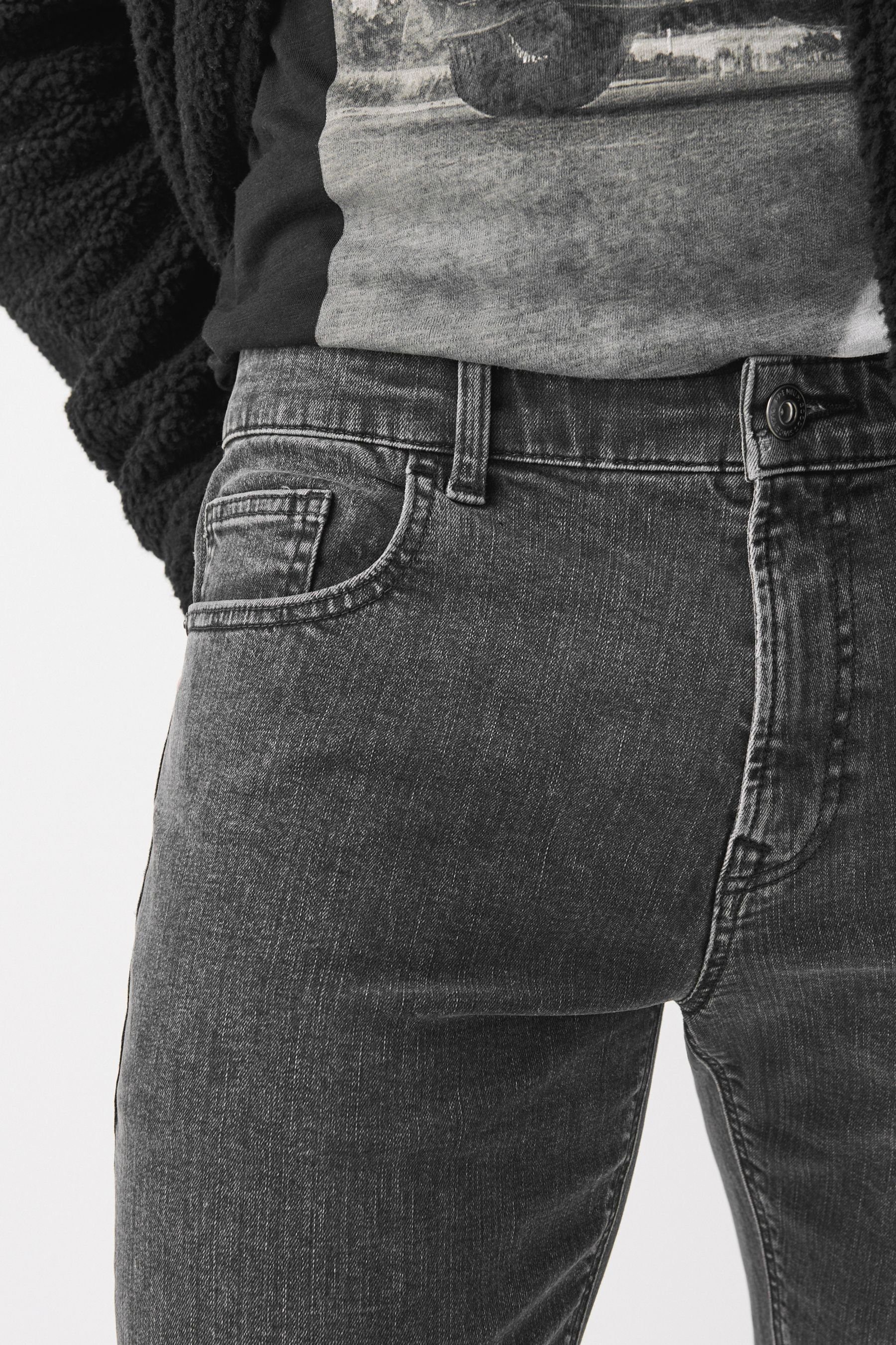 Grey Stretch Fit Essential Next mit Skinny (1-tlg) Jeans Dark Skinny-fit-Jeans