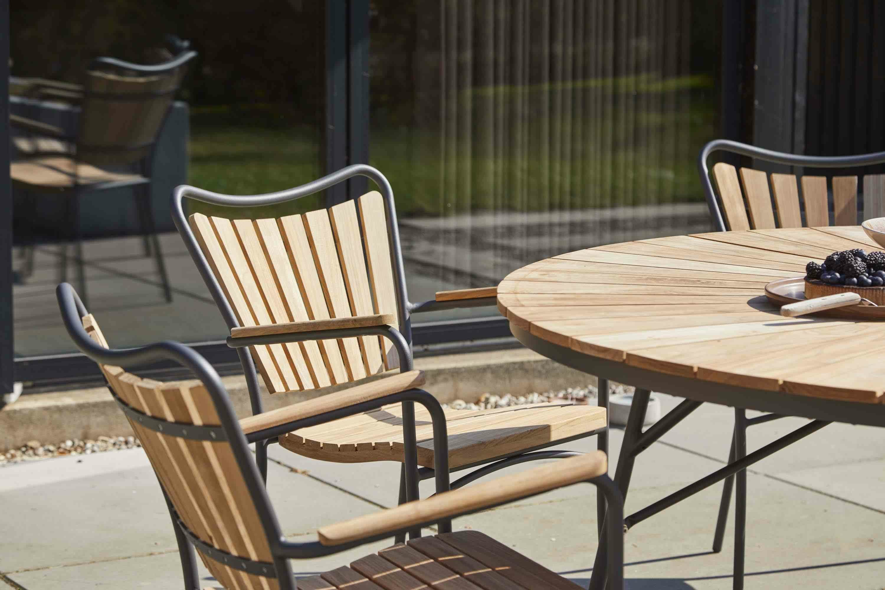 Cinas Gartenstuhl Ellen, Dezente Retro-Anmutung, robuste Ausführung, wohnlicher Ausdruck