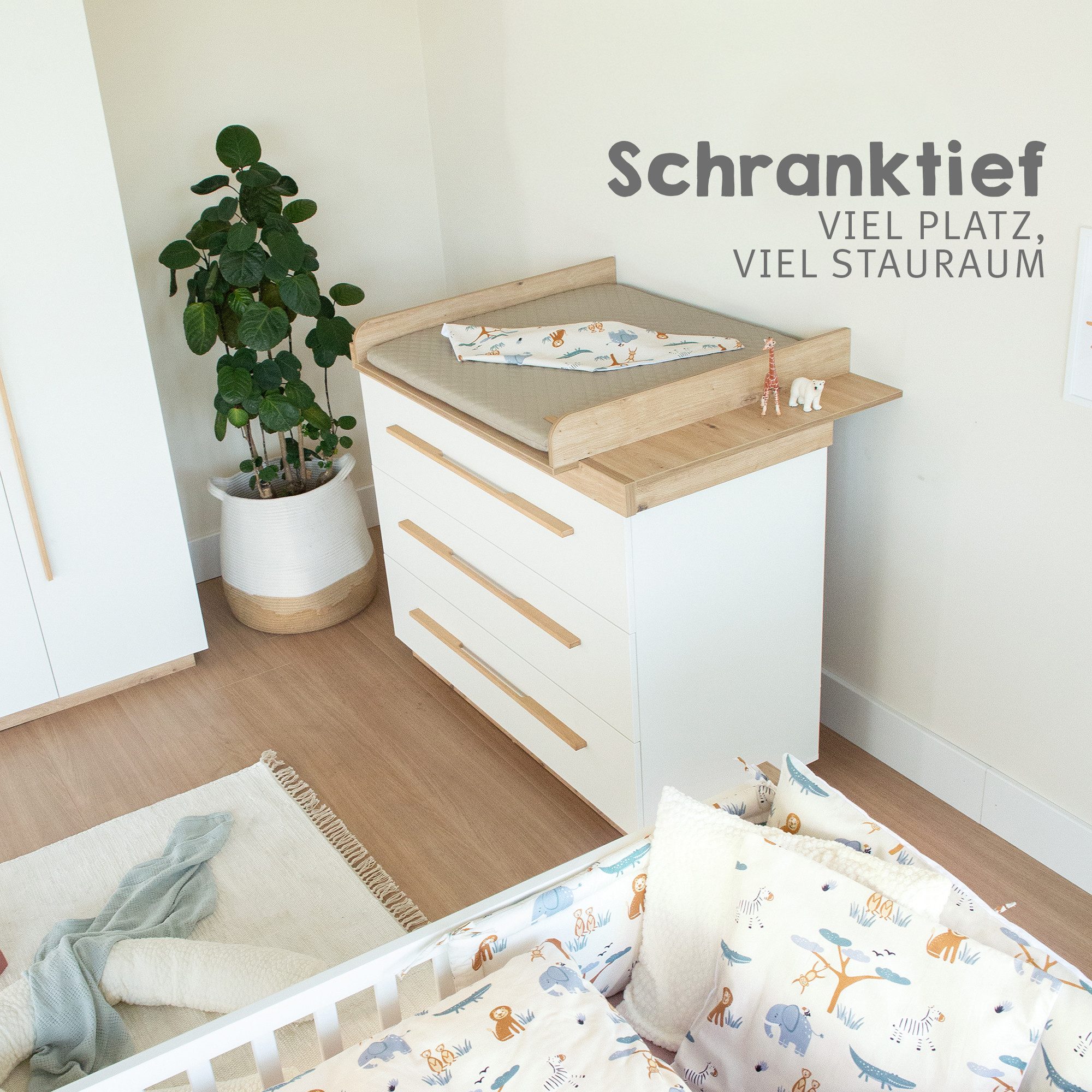 roba® Wickelkommode Lumo - Schranktief - aus Holz - Weiß / Artisan Eiche - MADE IN EUROPE, Wickeltisch mit 3 Schubladen inkl. Füßen und Griffen aus Massivholz