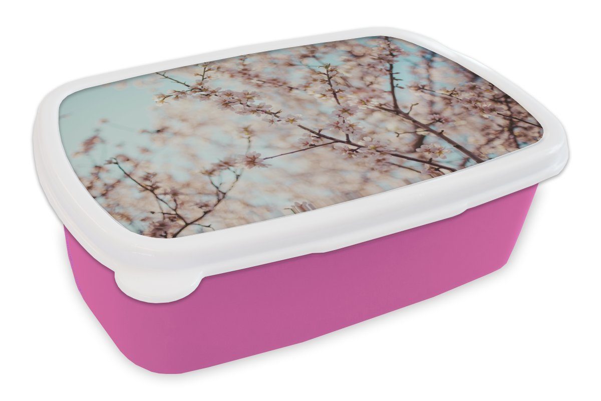 MuchoWow Lunchbox Nahaufnahme von Mandelbäumen, Kunststoff, (2-tlg), Brotbox für Erwachsene, Brotdose Kinder, Snackbox, Mädchen, Kunststoff rosa