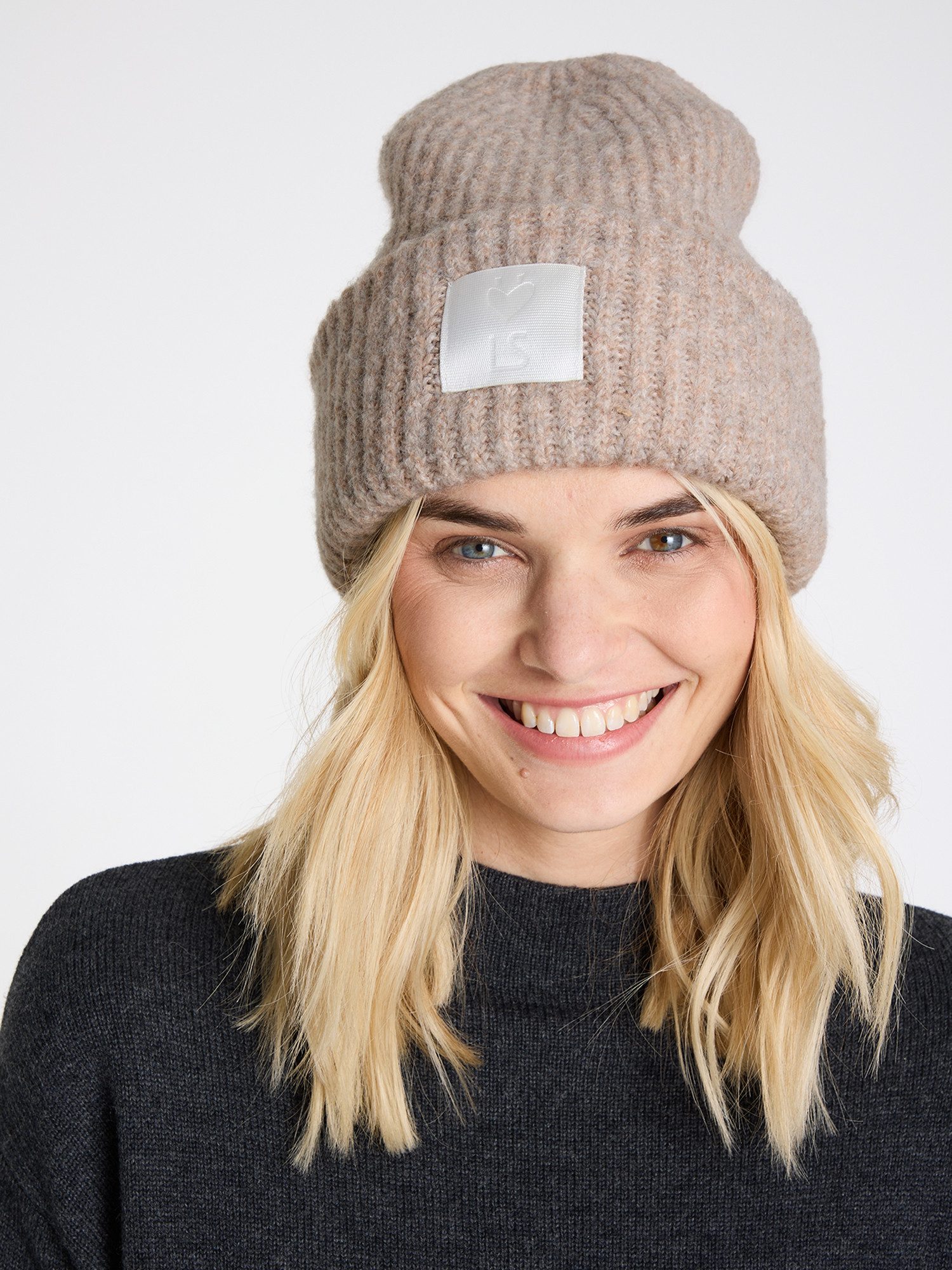 Lieblingsstück Beanie Damen-Strickmütze mit Woll-Anteil
