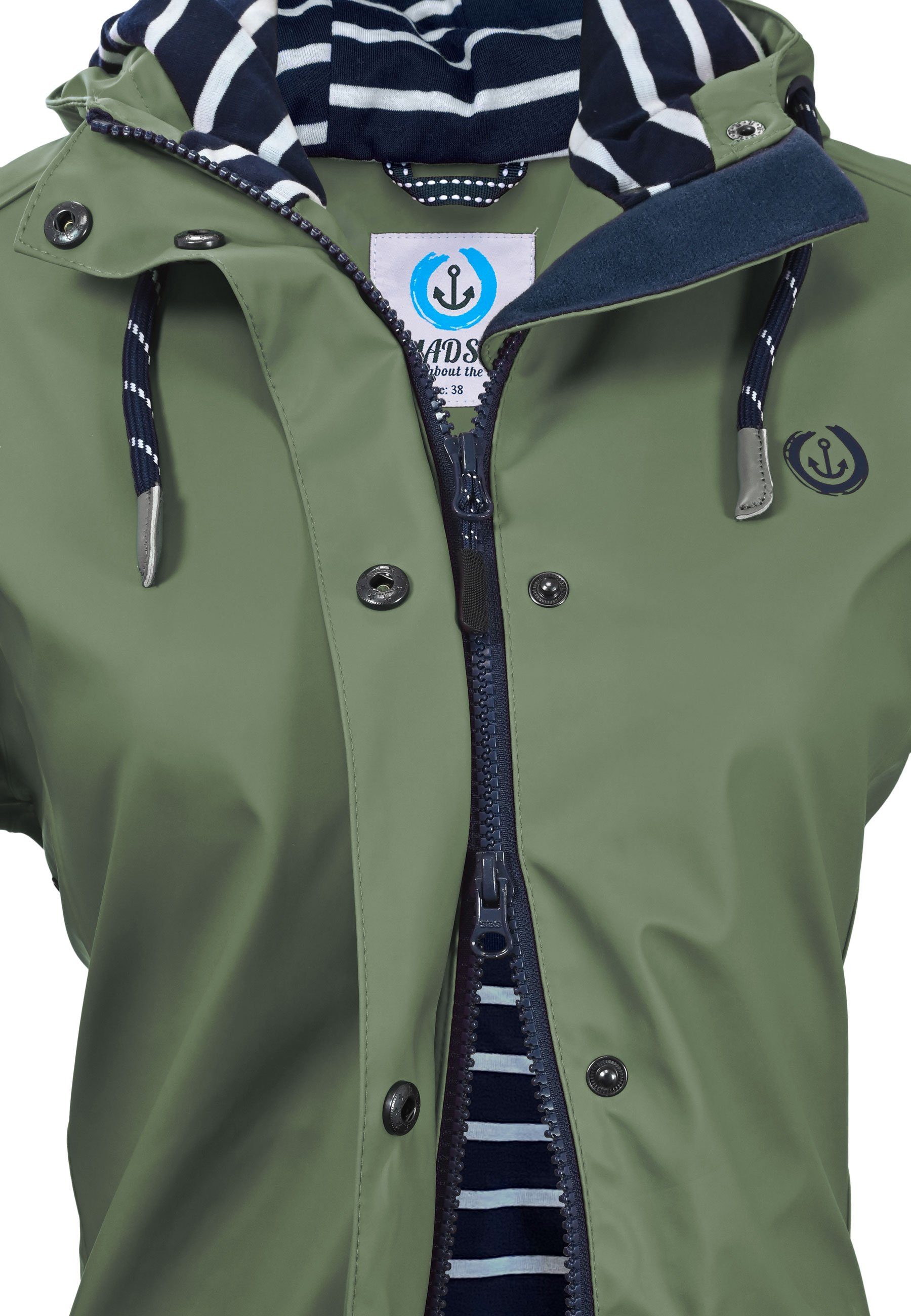 MADSea Regenjacke Friesennerz Oliv taillierter Regenmantel mit gestreiftem Innenfutter