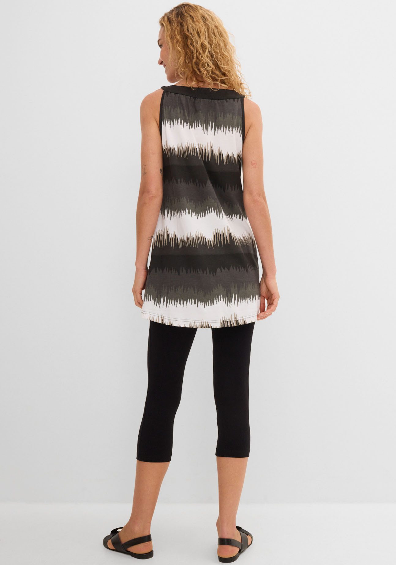 bonprix Jerseykleid (Set, 2-tlg) mit Capri-Leggings in 3/4-Länge