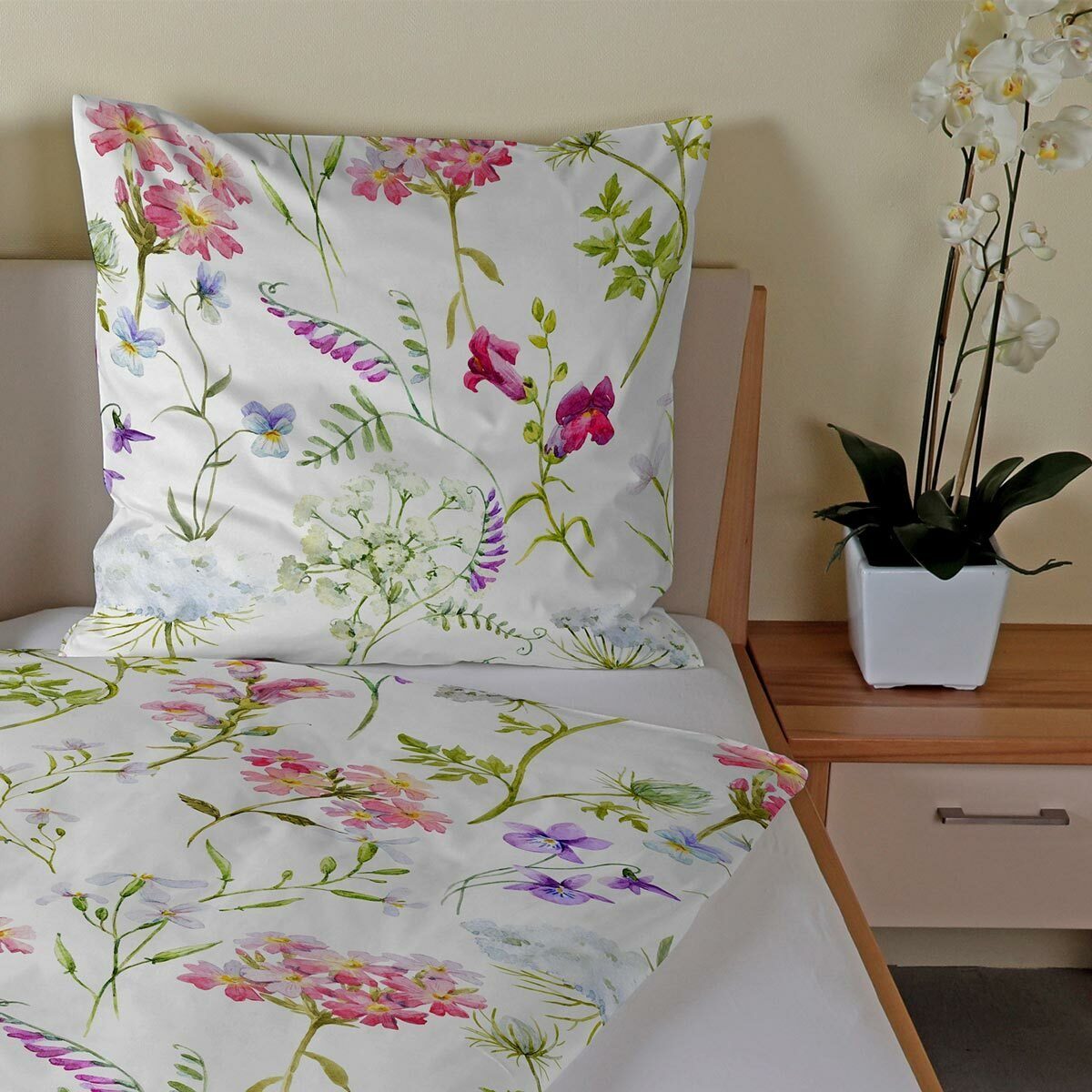 TRAUMSCHLAF Bettwäsche Florenz, Mako Satin, 2 teilig, florales Design mit s günstig online kaufen