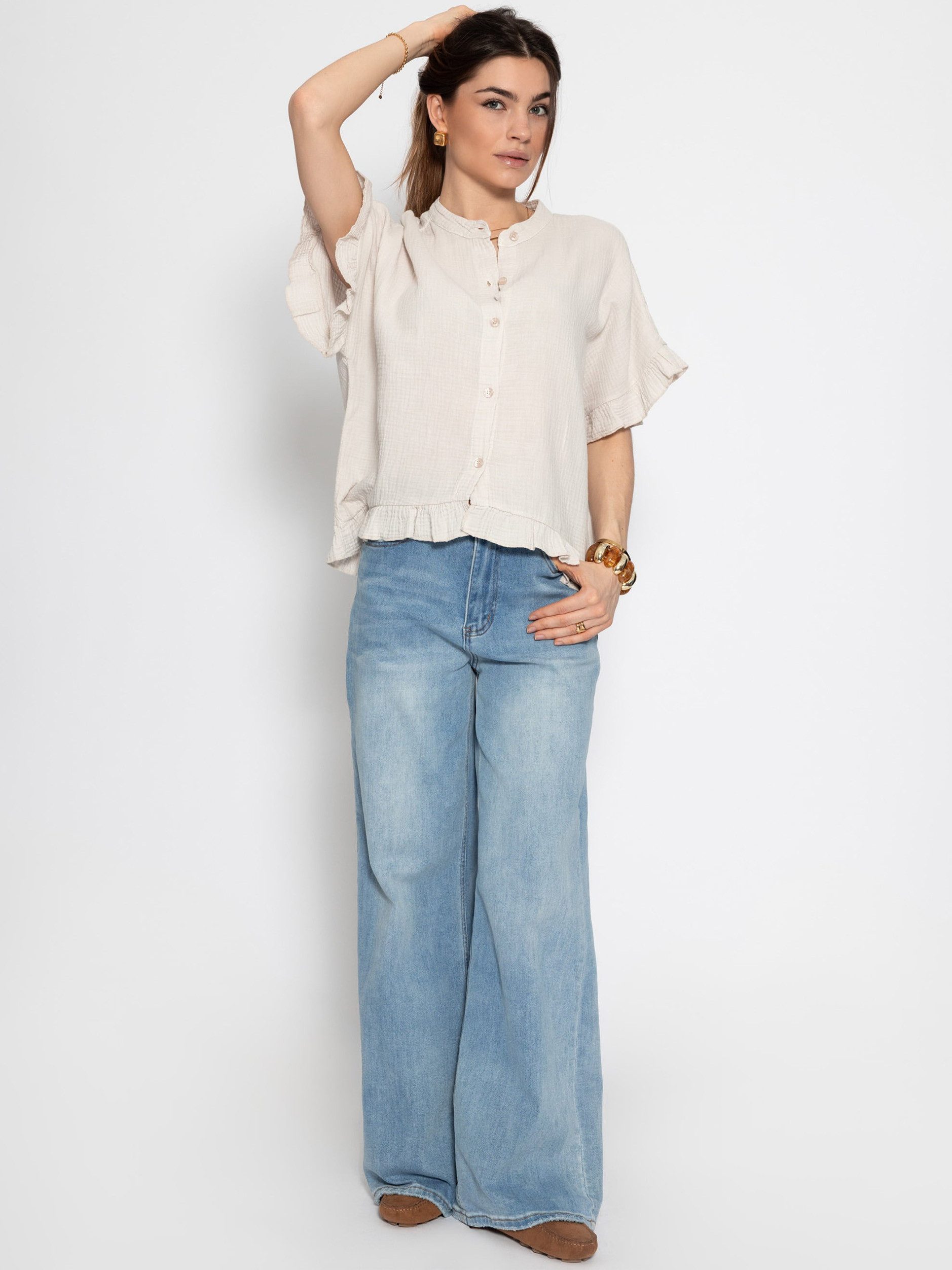 SASSYCLASSY Kurzarmbluse Oversize Musselin Hemdbluse Damen mit Rüschensaum Kurzärmelige Musselinbluse aus Baumwolle mit V-Ausschnitt