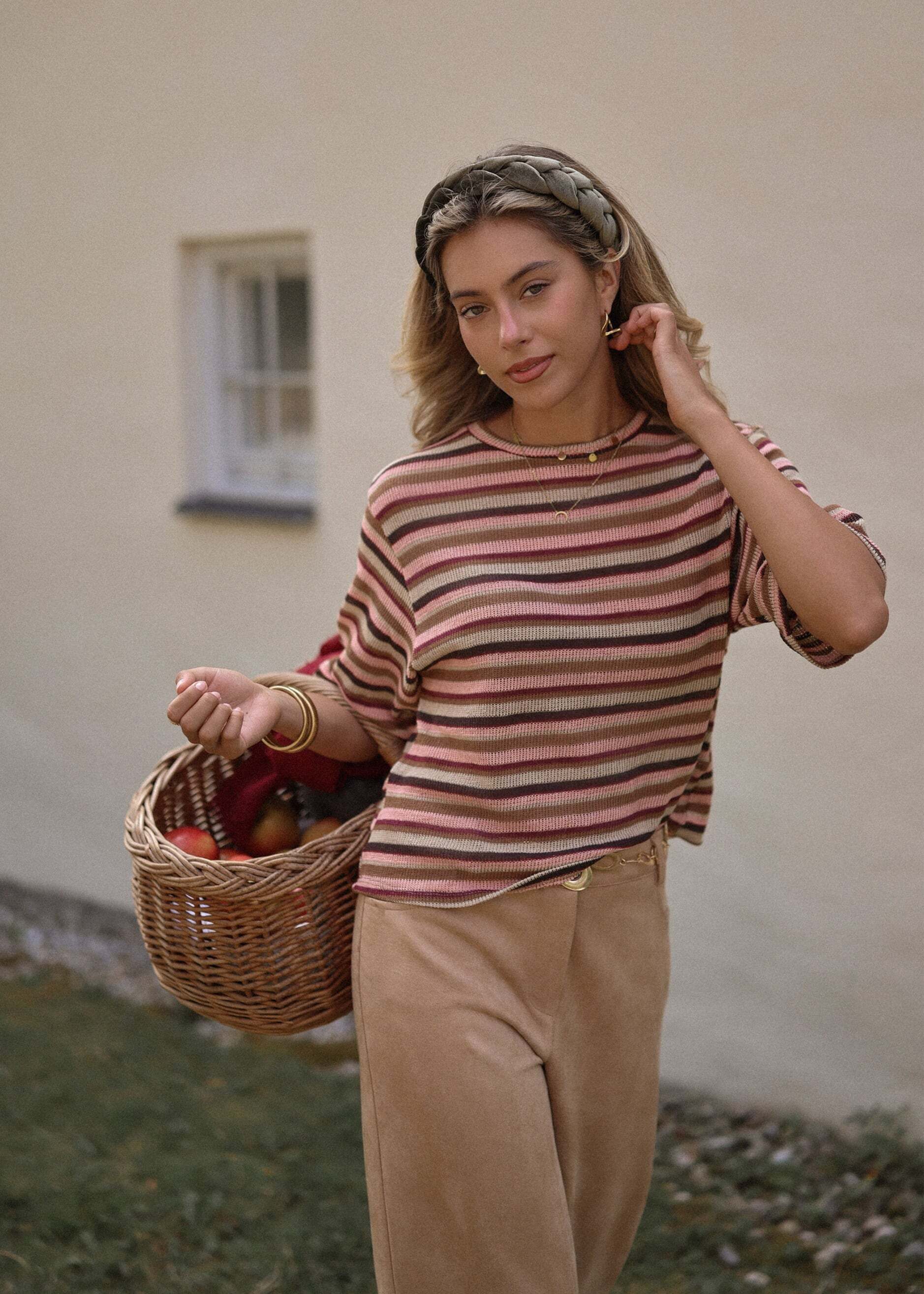 SASSYCLASSY Stricktop Gestreiftes Oversize Strick Shirt für Damen Weit geschnittenes Shirt mit halben Armen und Rundhals Rosa