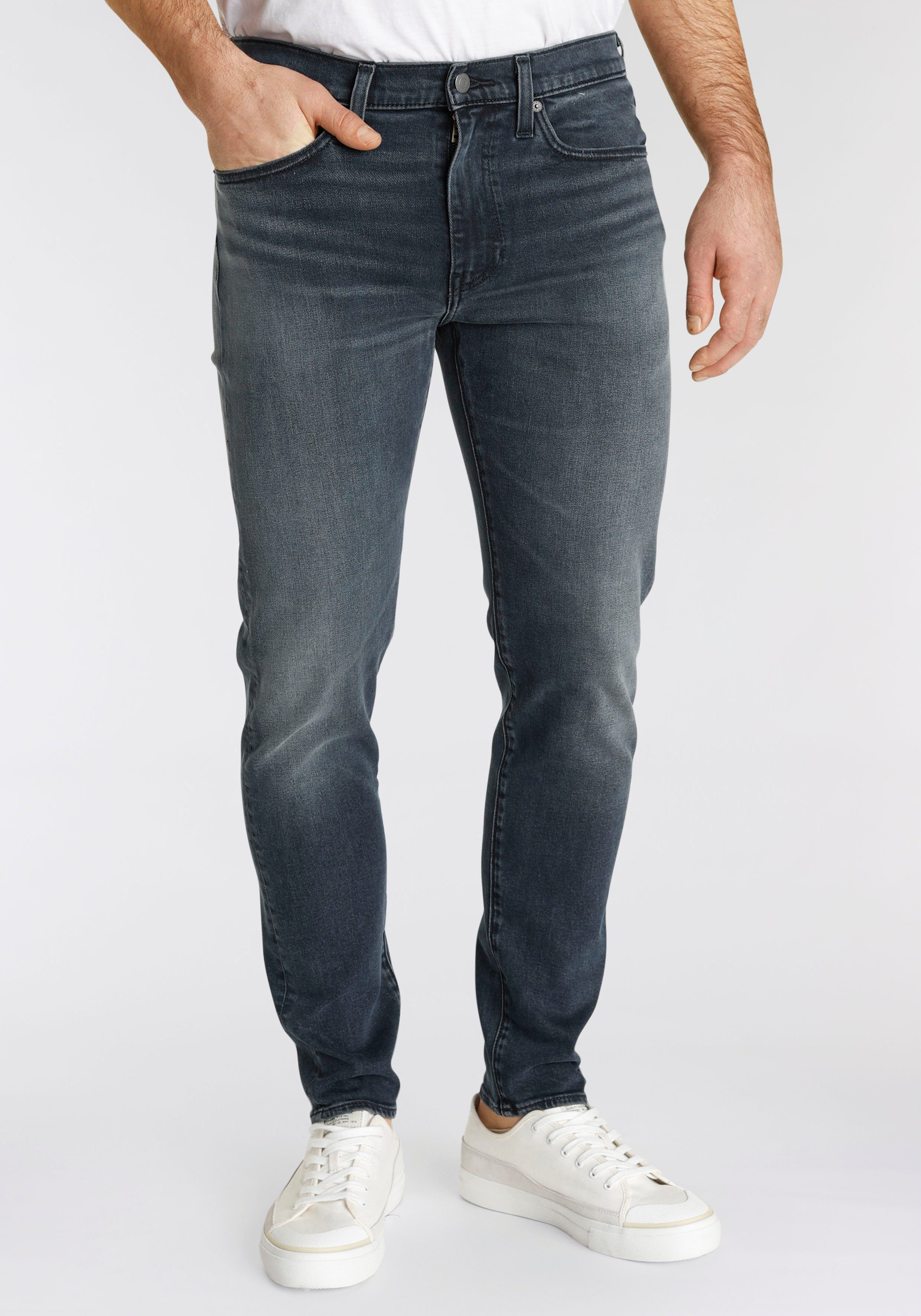 Levi's® Tapered-fit-Jeans 512 Slim Taper Fit mit Markenlabel DARK BLACK STONEWASH