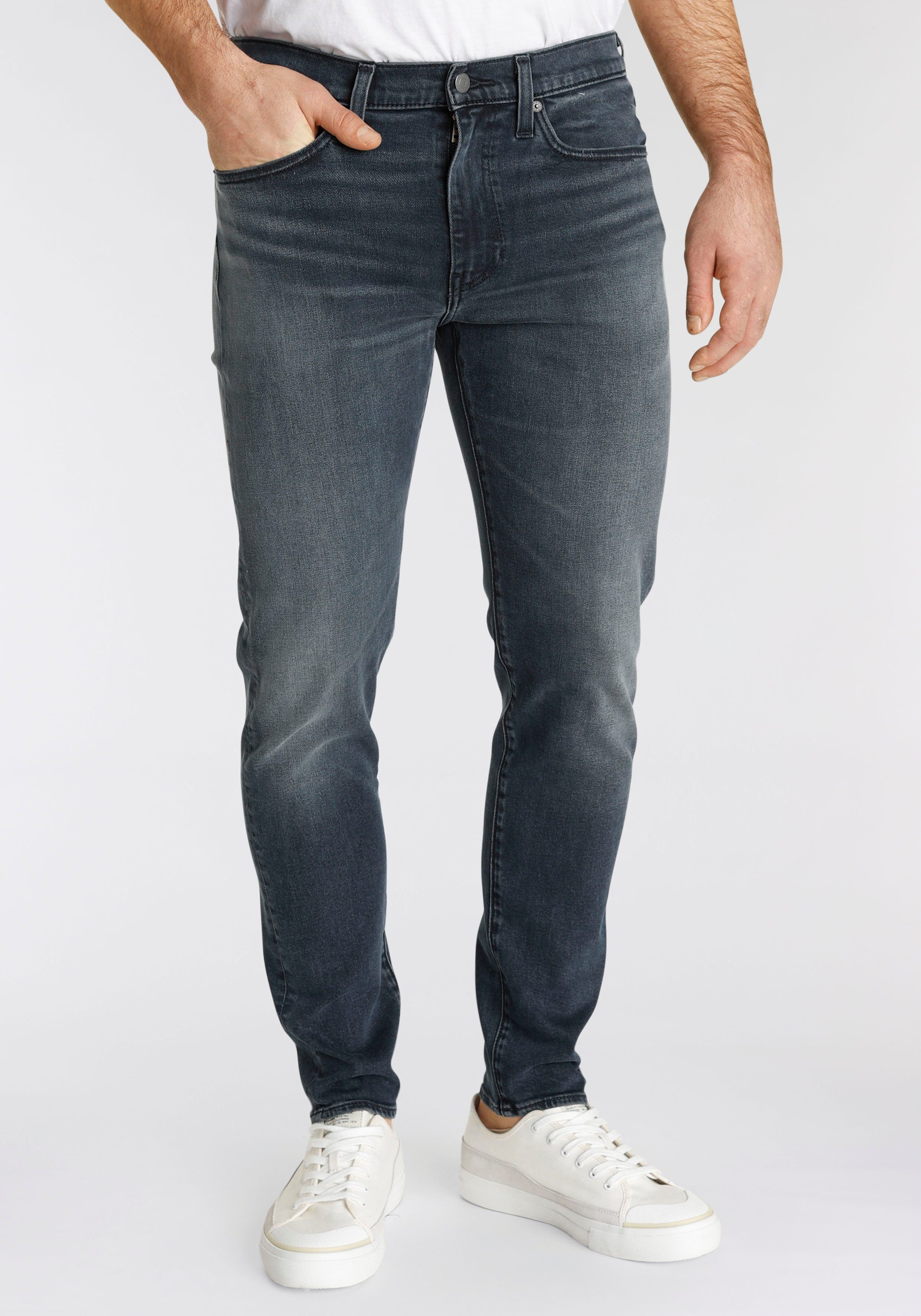 Levi's® Tapered-fit-Jeans 512 Slim Taper Fit mit Markenlabel