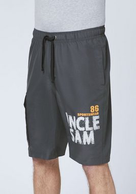 Uncle Sam Cargoshorts mit Cargo-Tasche