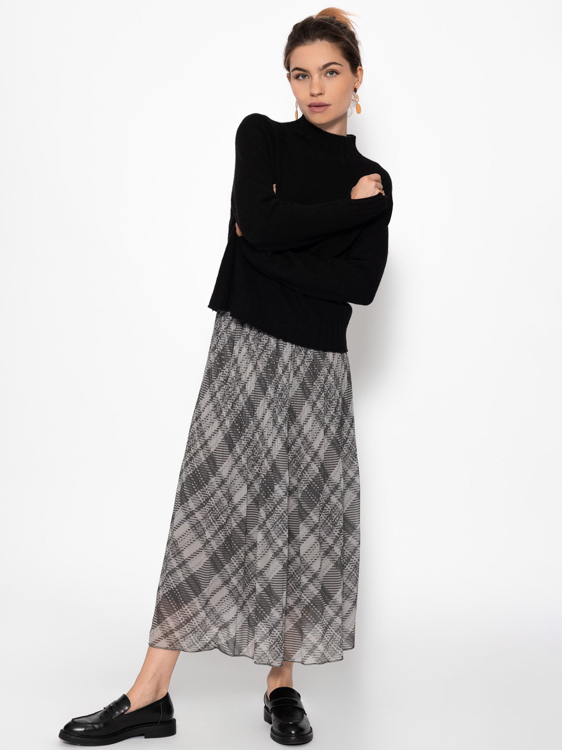 SASSYCLASSY Midirock A-Line midi Rock Elegant aus Chiffon mit Falten Plissé Rock lang mit Gummiband in Karo Leo Muster Grau Braun Schwarz