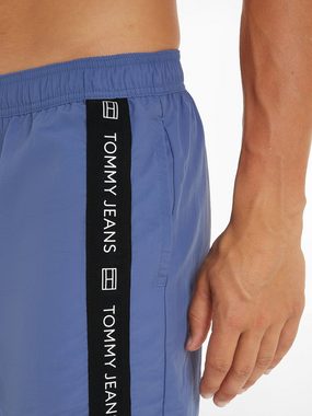 Tommy Hilfiger Swimwear Badeshorts SF MEDIUM DRAWSTRING SIDE TAPE mit Logo-Tapes