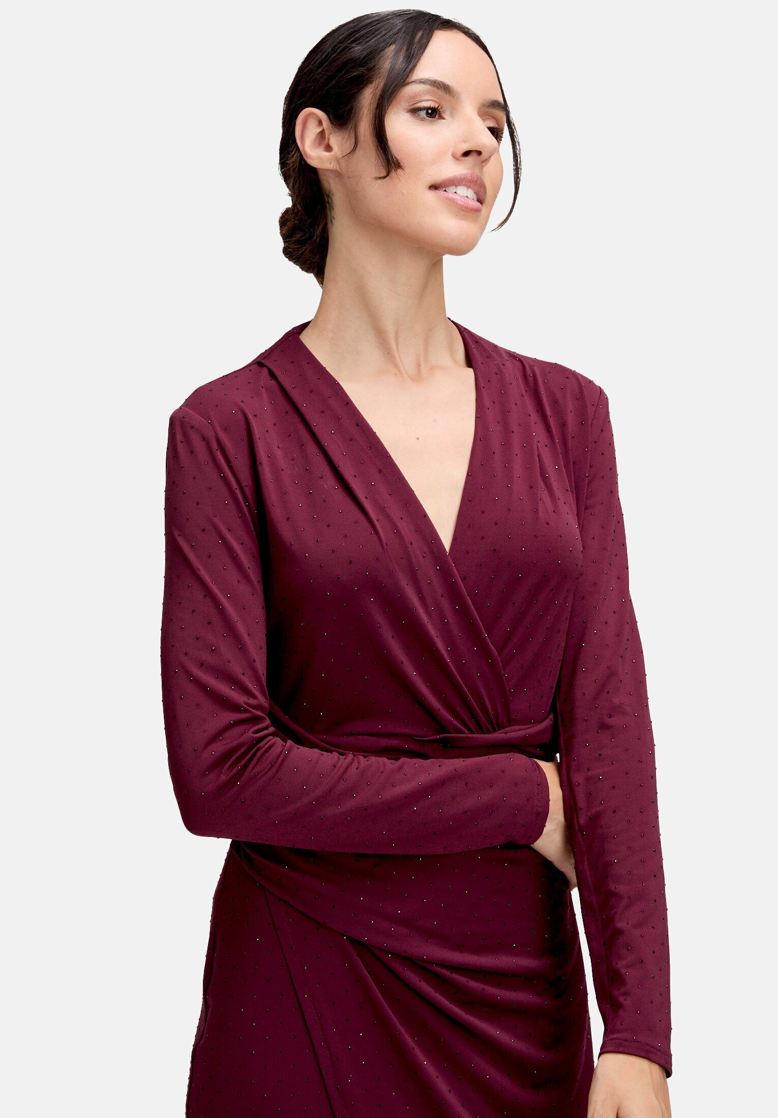 Vera Mont Abendkleid Damen mit V-Ausschnitt