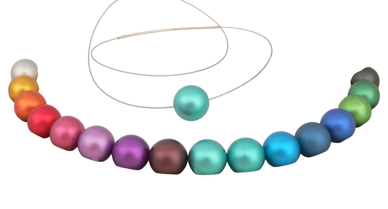 traumschmuck Kette ohne Anhänger 209h Halskette Collier schwebende Aluminium Perlen 14mm 17 Farben (Geschenk, Muttertag, Weihnachten, Geburtstag, Valentinstag, inkl Schmuckbox), Made in Germany