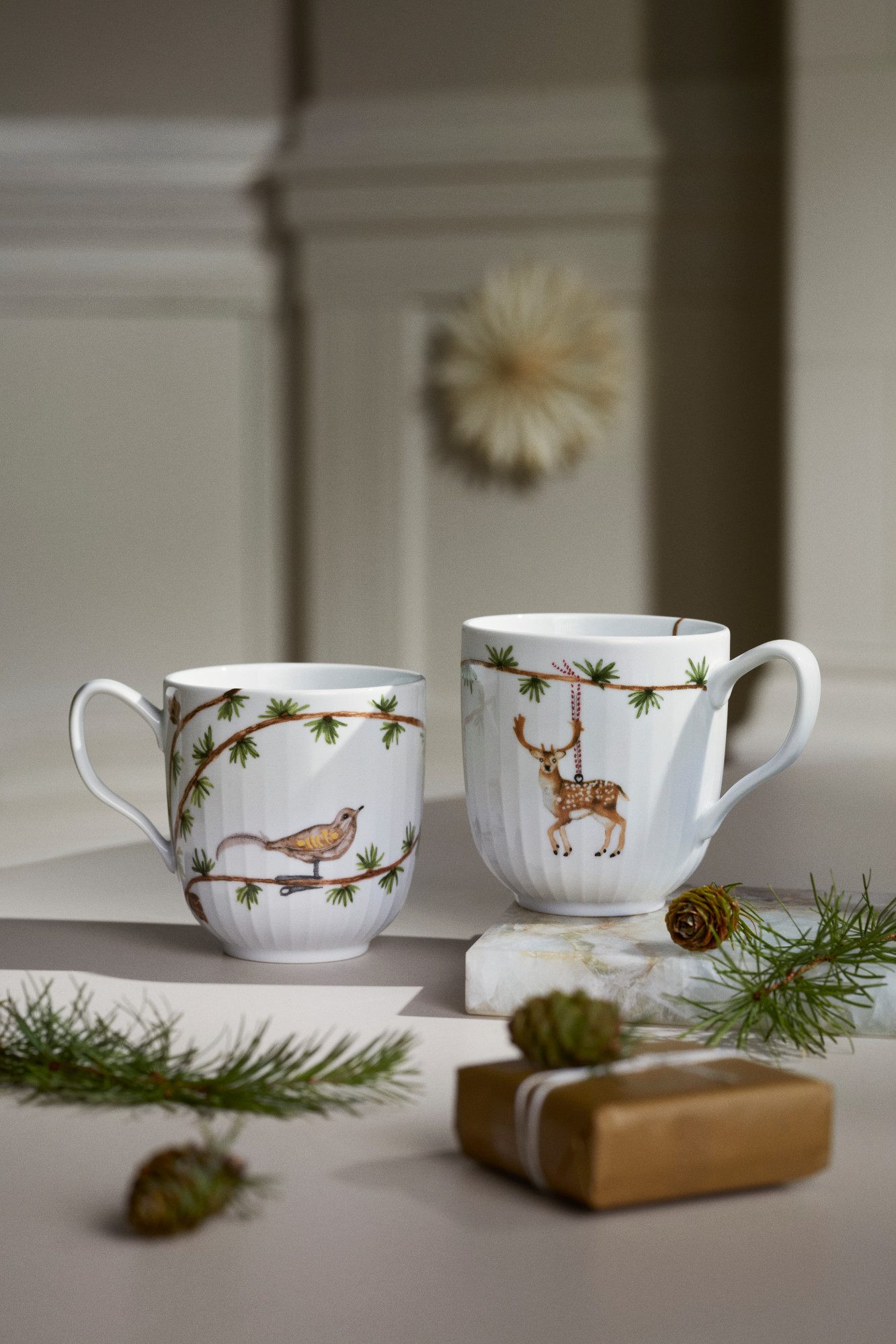 Kähler Becher Kähler Hammershøi Christmas Mugs 2020/2021 set 33 cl Weiß, Porzellan