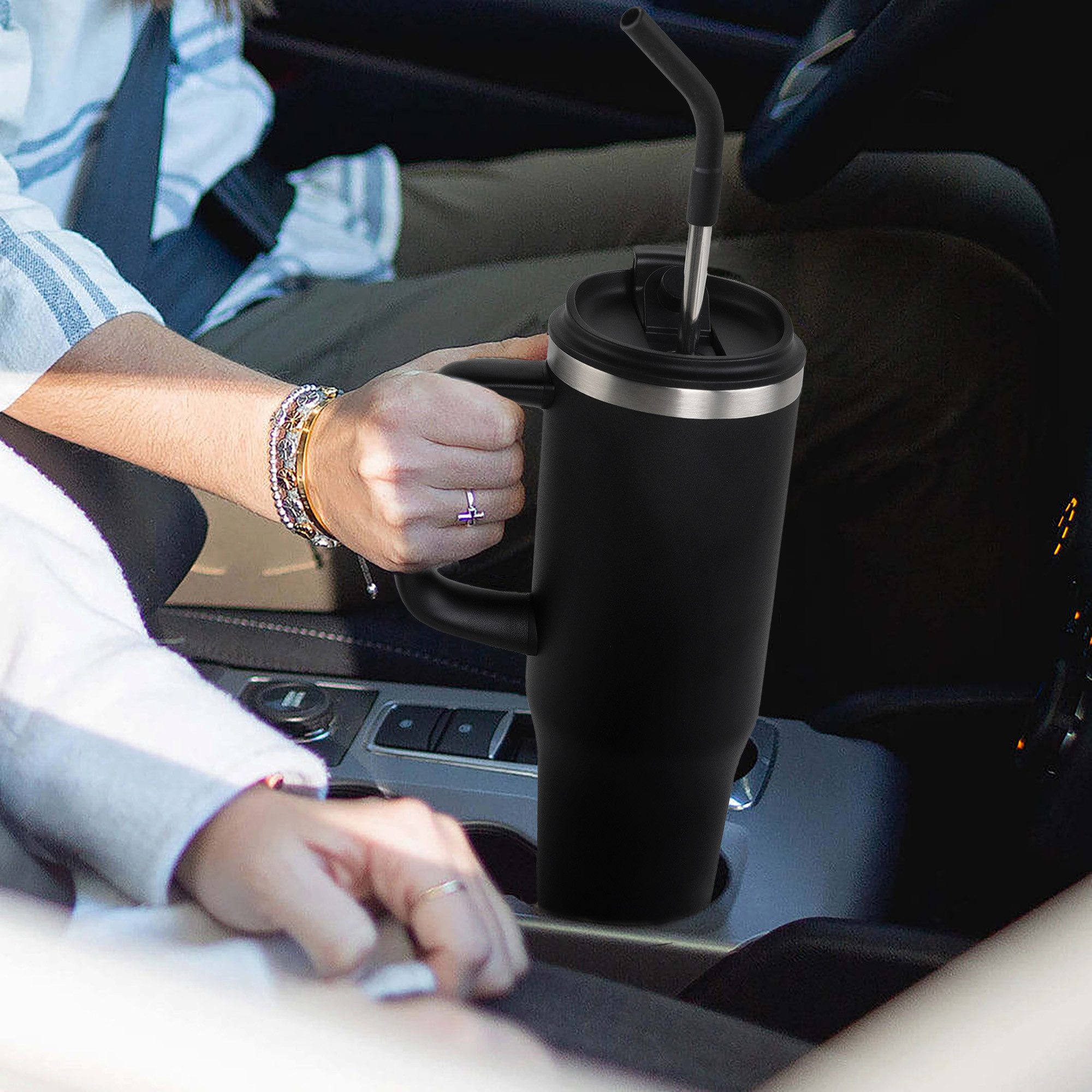 CALIYO Thermobecher Edelstahl Autobecher BPA frei mit Strohhalm und Deckel 1.2L, Spülmaschinenfest Langanhaltend kühl / warm für Sport, Reisen