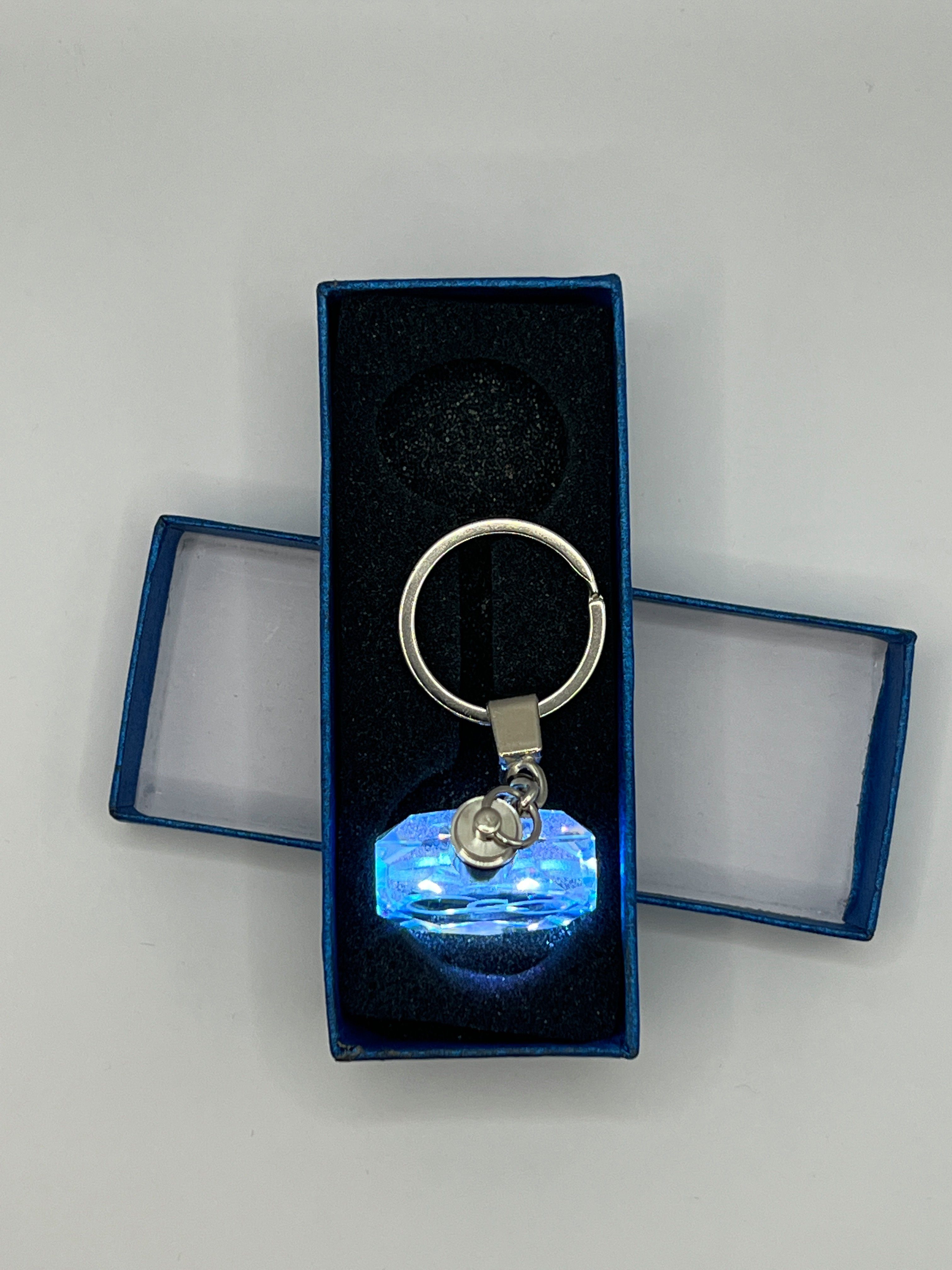 Schlüsselanhänger G Geschenkbox Unendlichkeitszeichen mit Schlüsselanhänger Multicolor Stelby