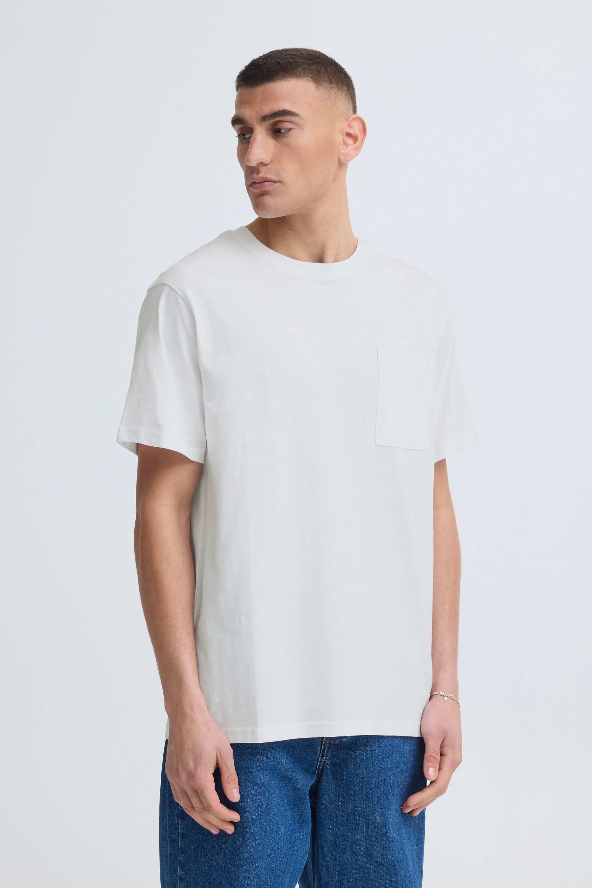 !Solid T-Shirt SDDurant Modisches Oberteil. Reduzierter Preis € 18,99. Unverbindliche Preisempfehlung € 24,99